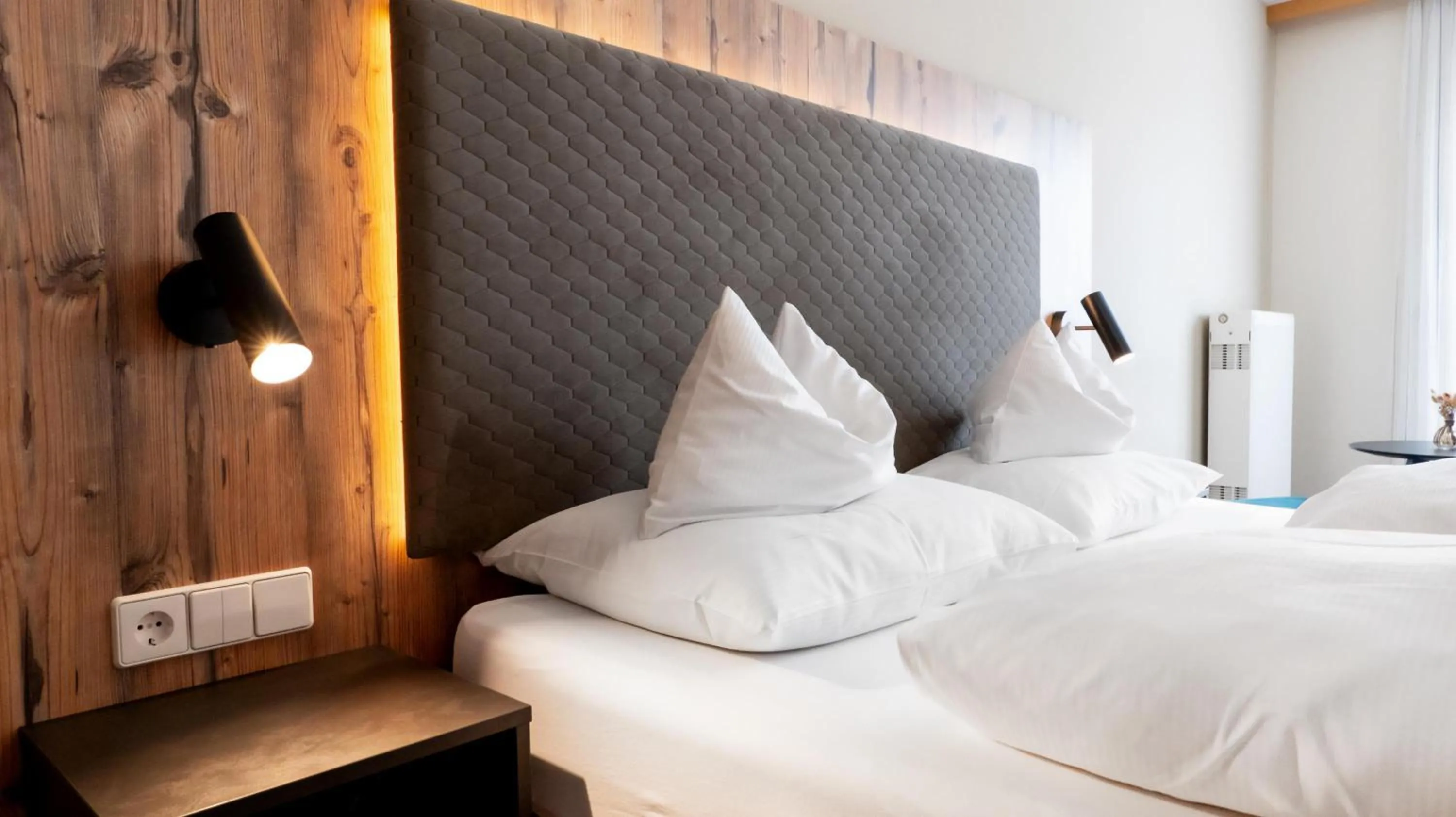 Bed in Hotel & Restaurant Post