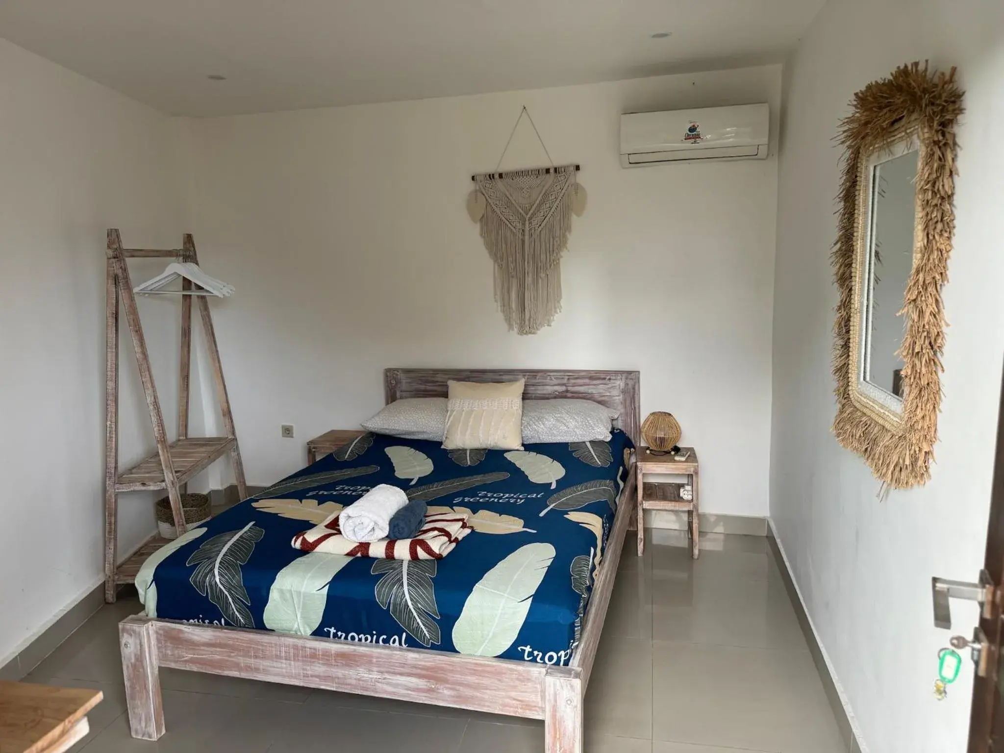 Double Room with Balcony in Surf Bali Villa Double Room with Balcony in Surf Bali Villa
