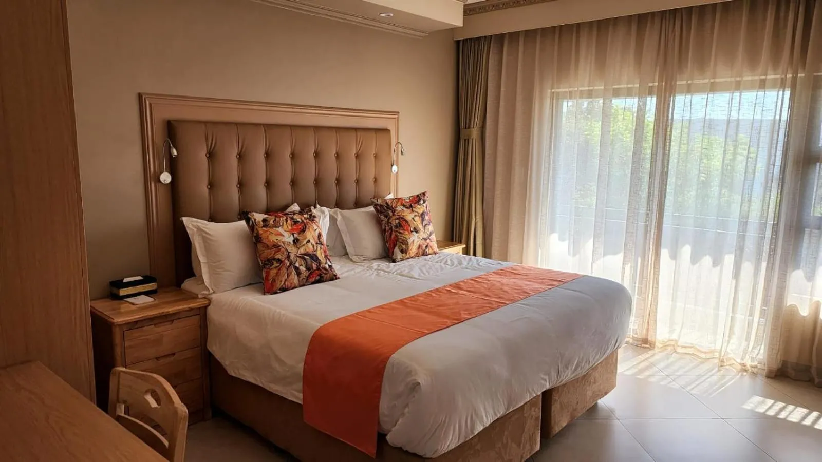 Bed in LilyPark Lodge