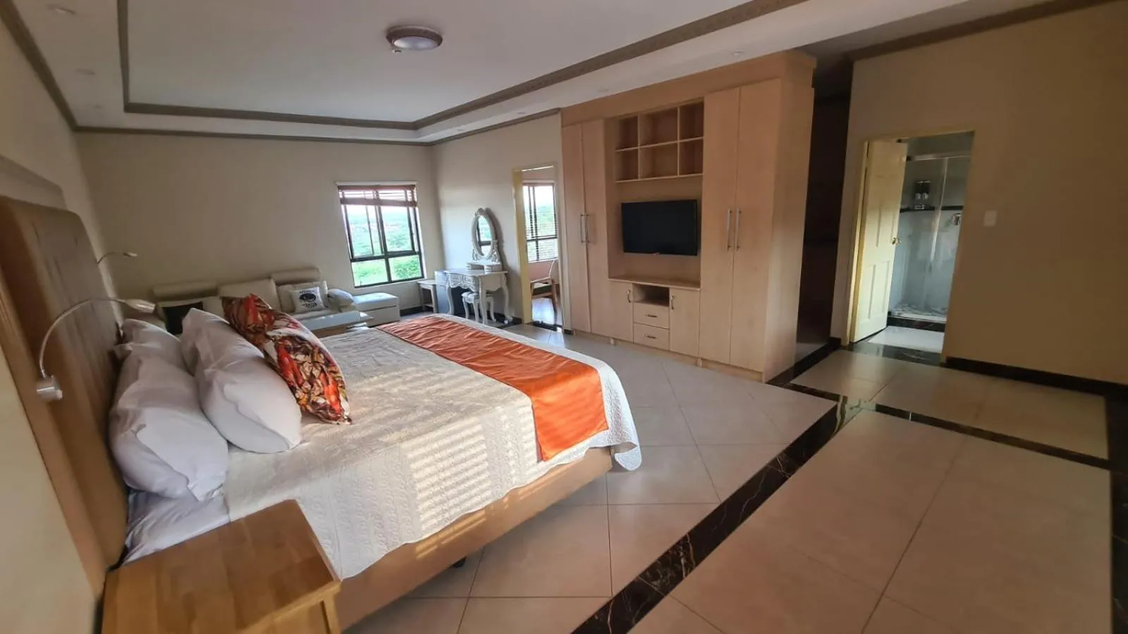 Bed in LilyPark Lodge