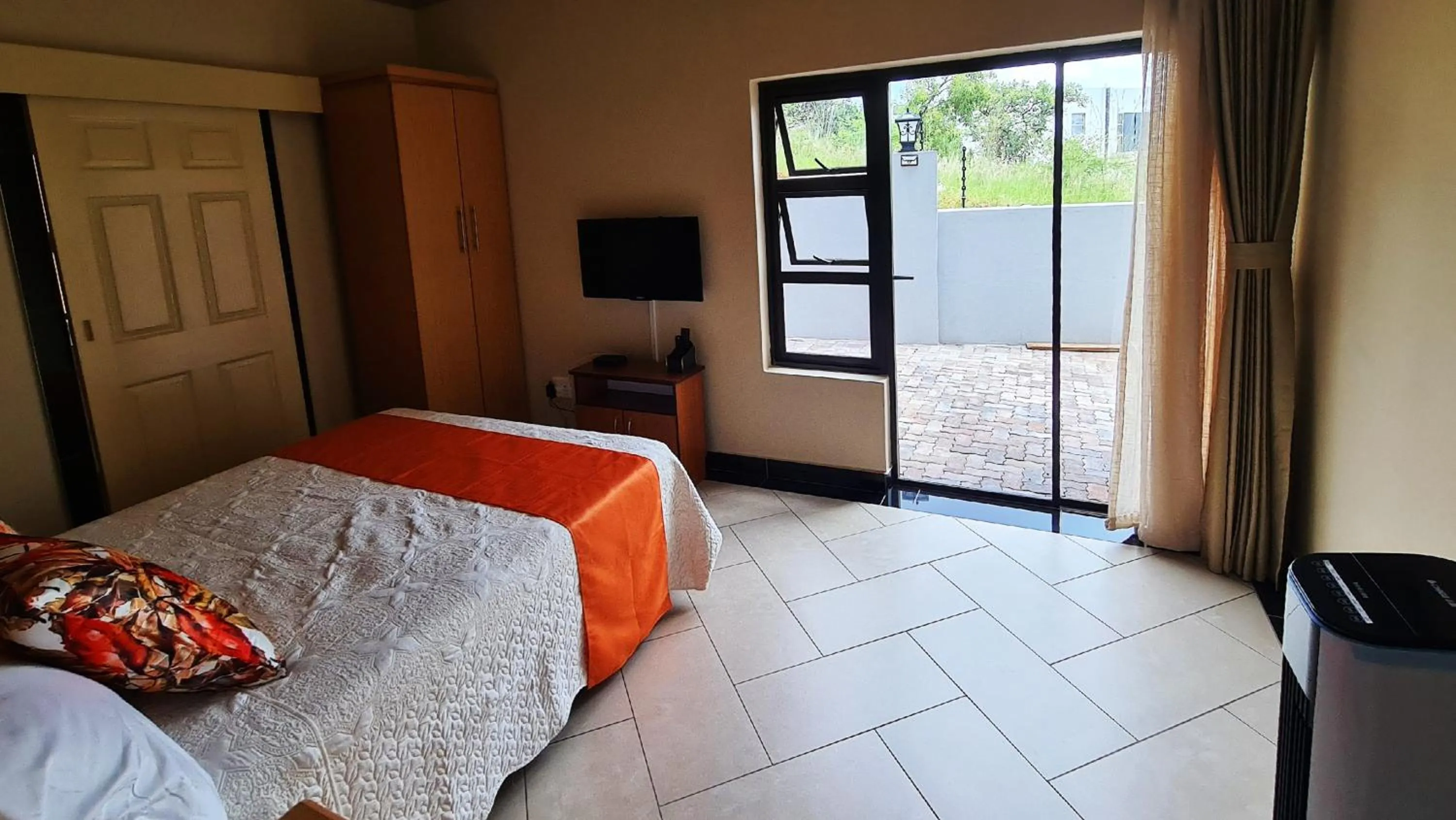 Bed in LilyPark Lodge
