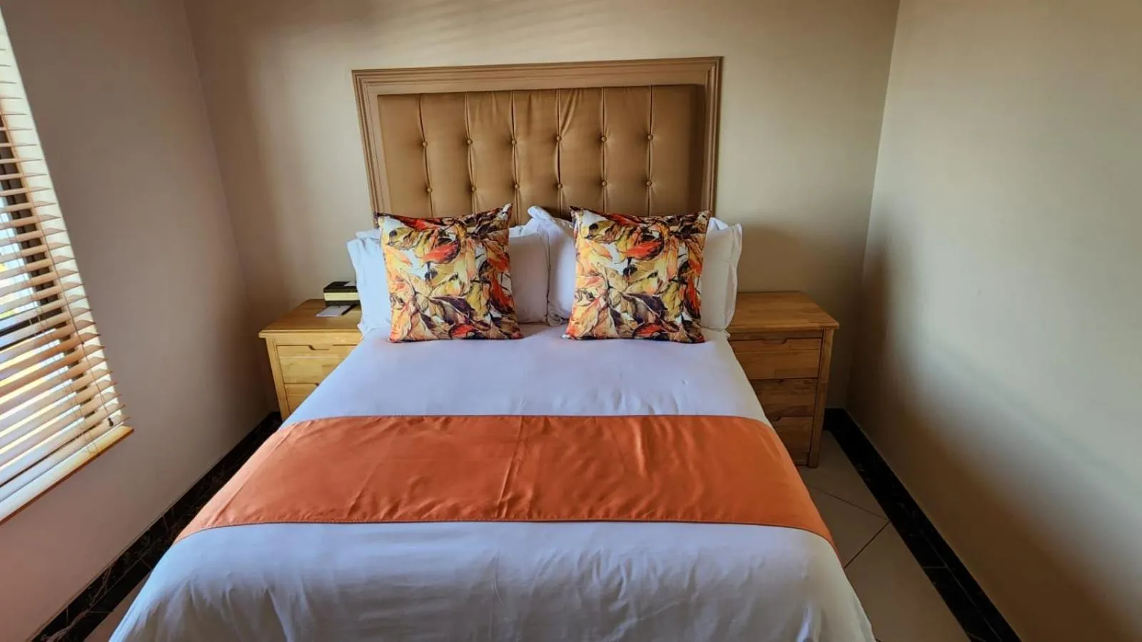 Bed in LilyPark Lodge