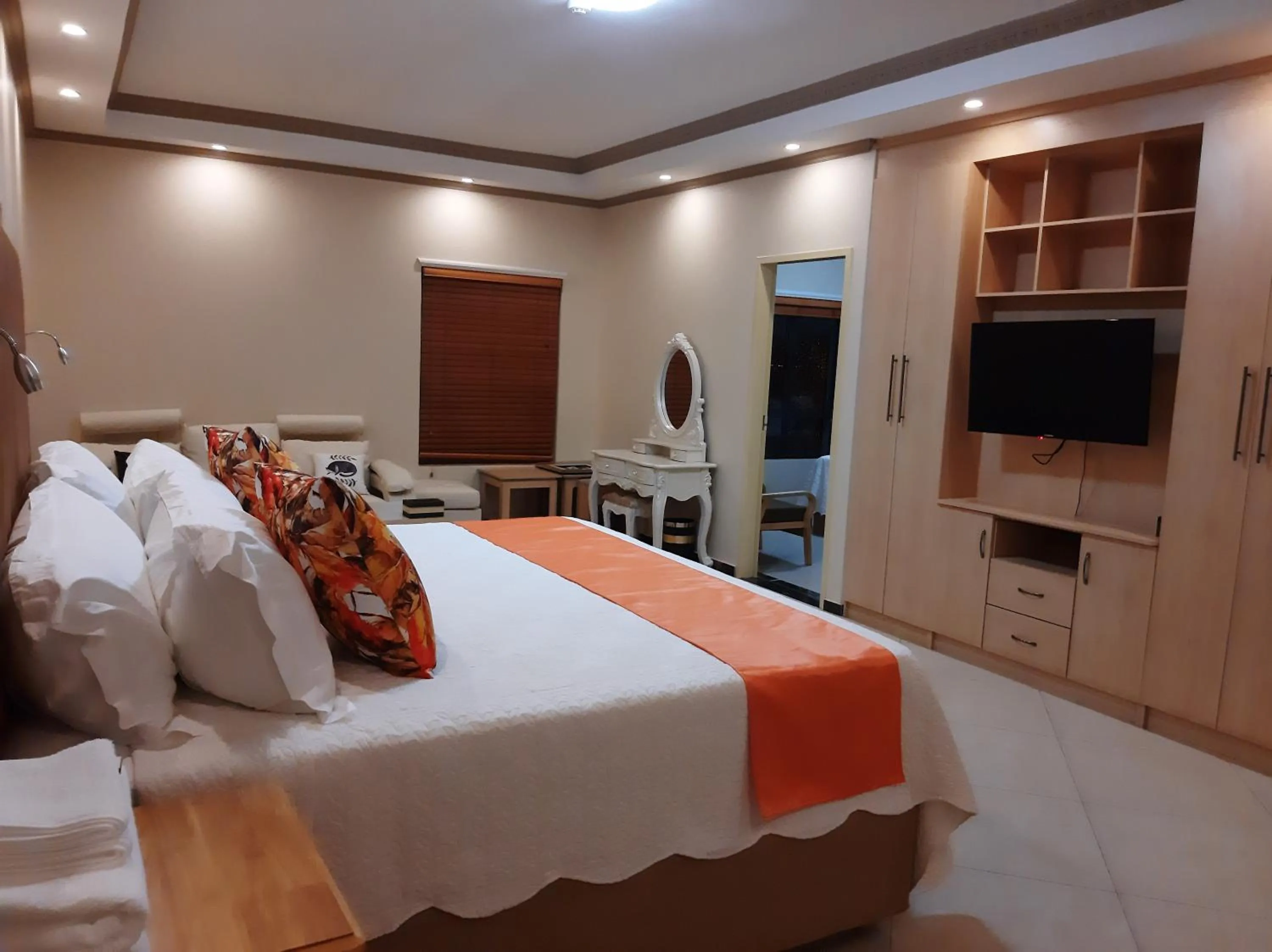 Bed in LilyPark Lodge