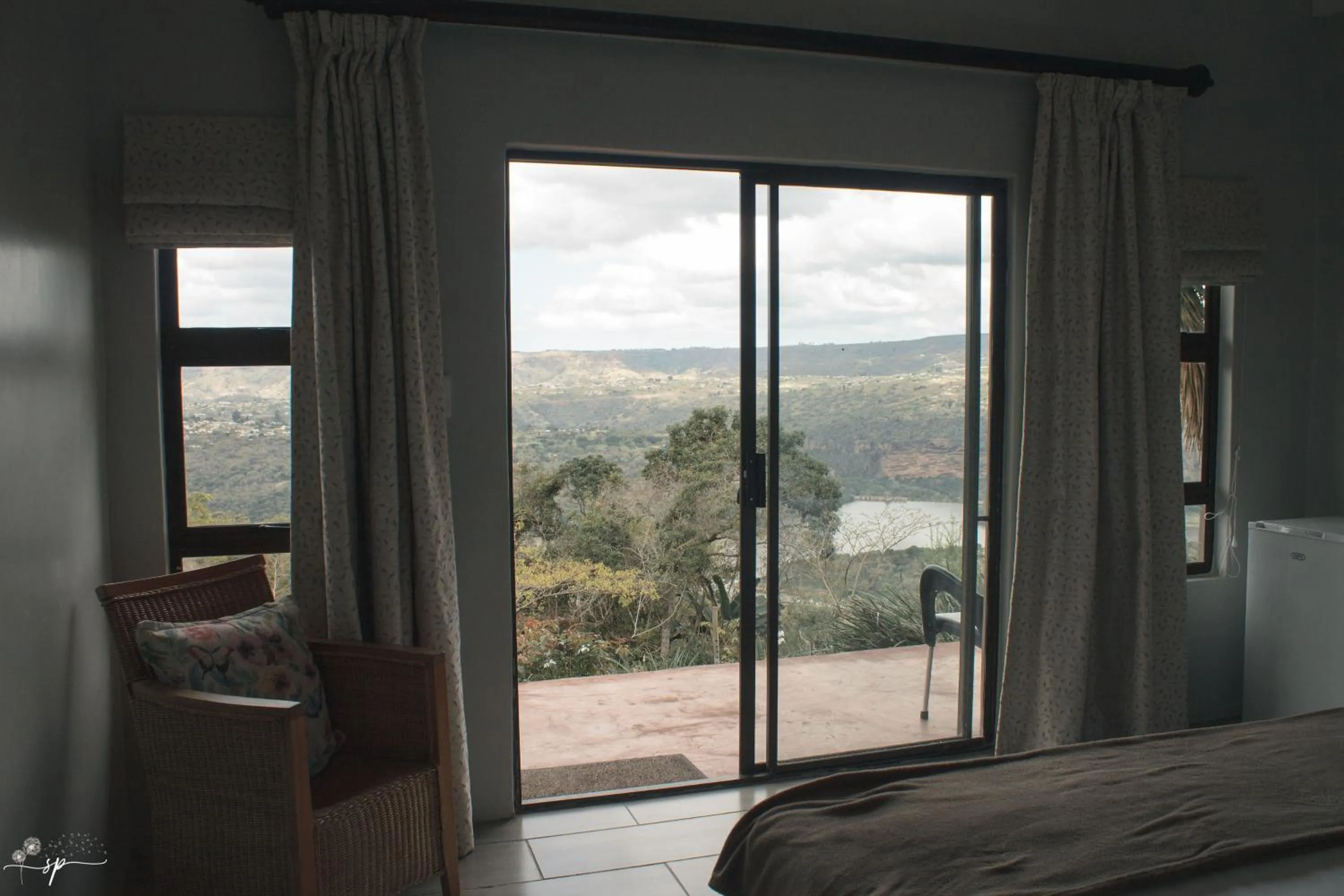 Garden view, Bed in Ollivanders Estate