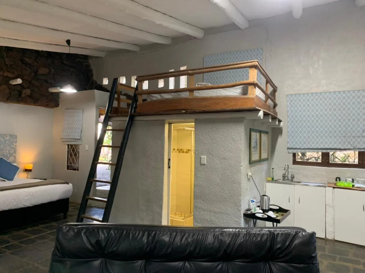 Photo of the whole room, Bed in Ollivanders Estate