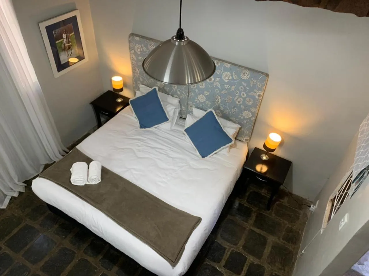 Bed in Ollivanders Estate