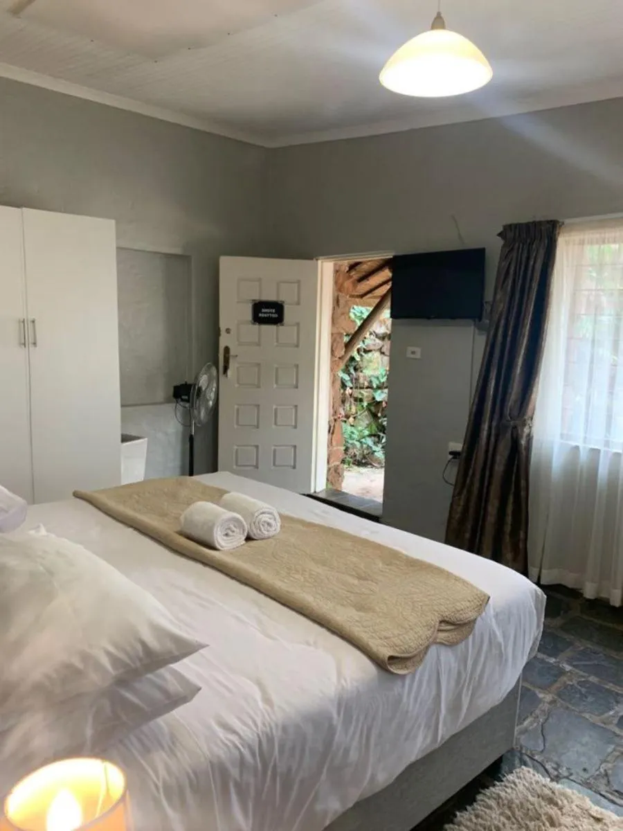 Bed in Ollivanders Estate