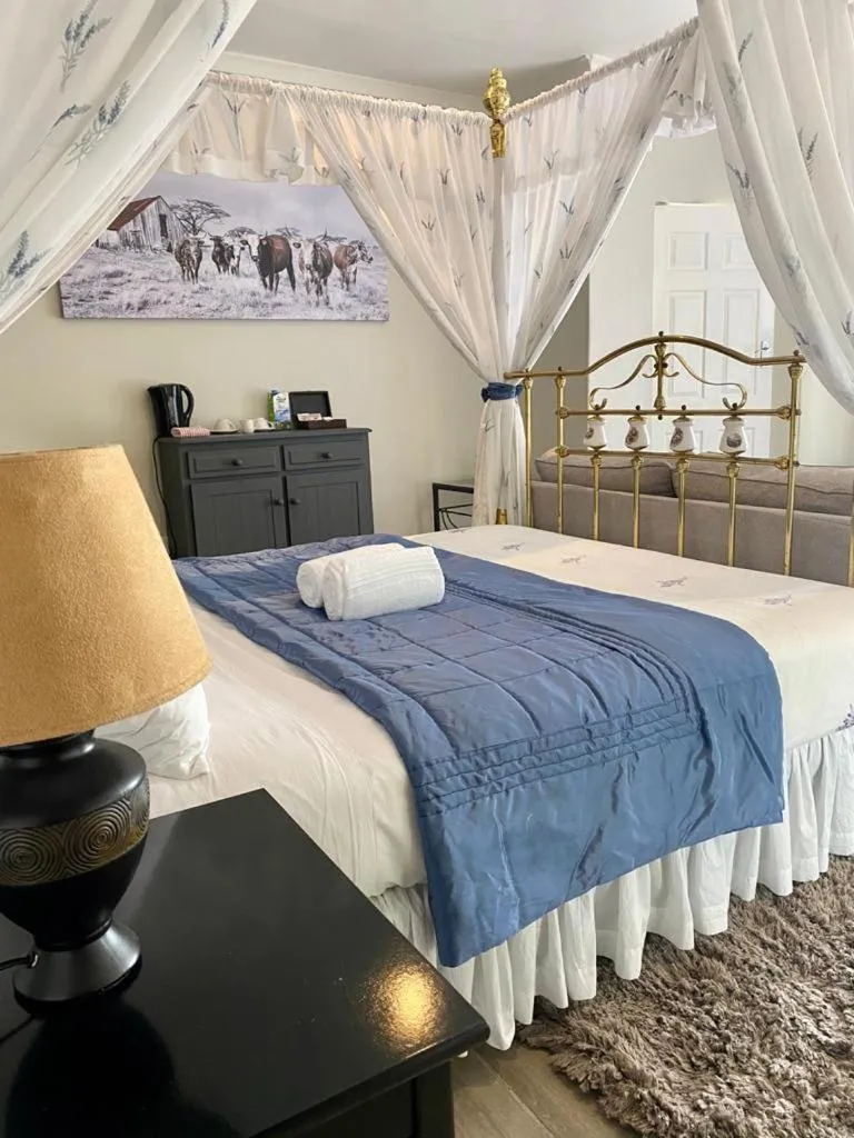 Bed in Ollivanders Estate