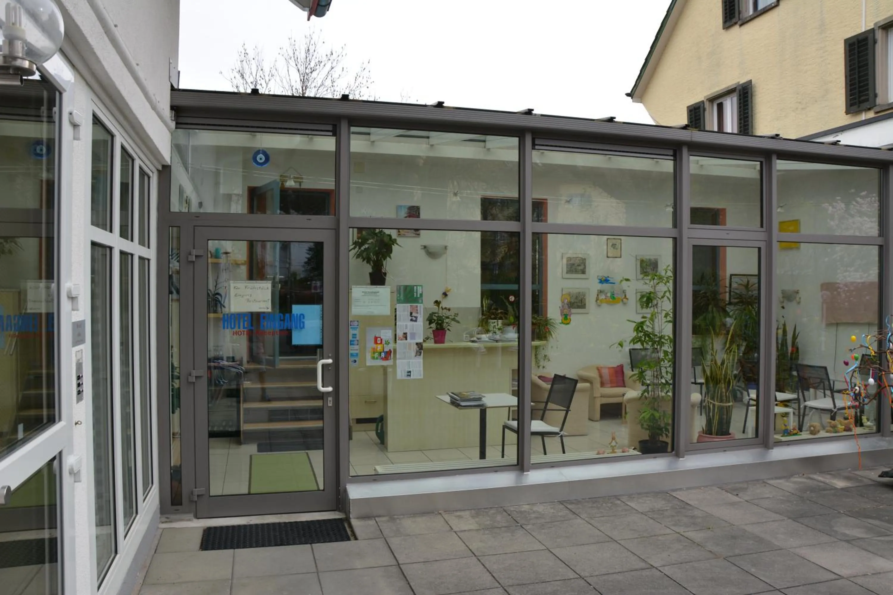 Facade/entrance in Hotel Hessengüetli