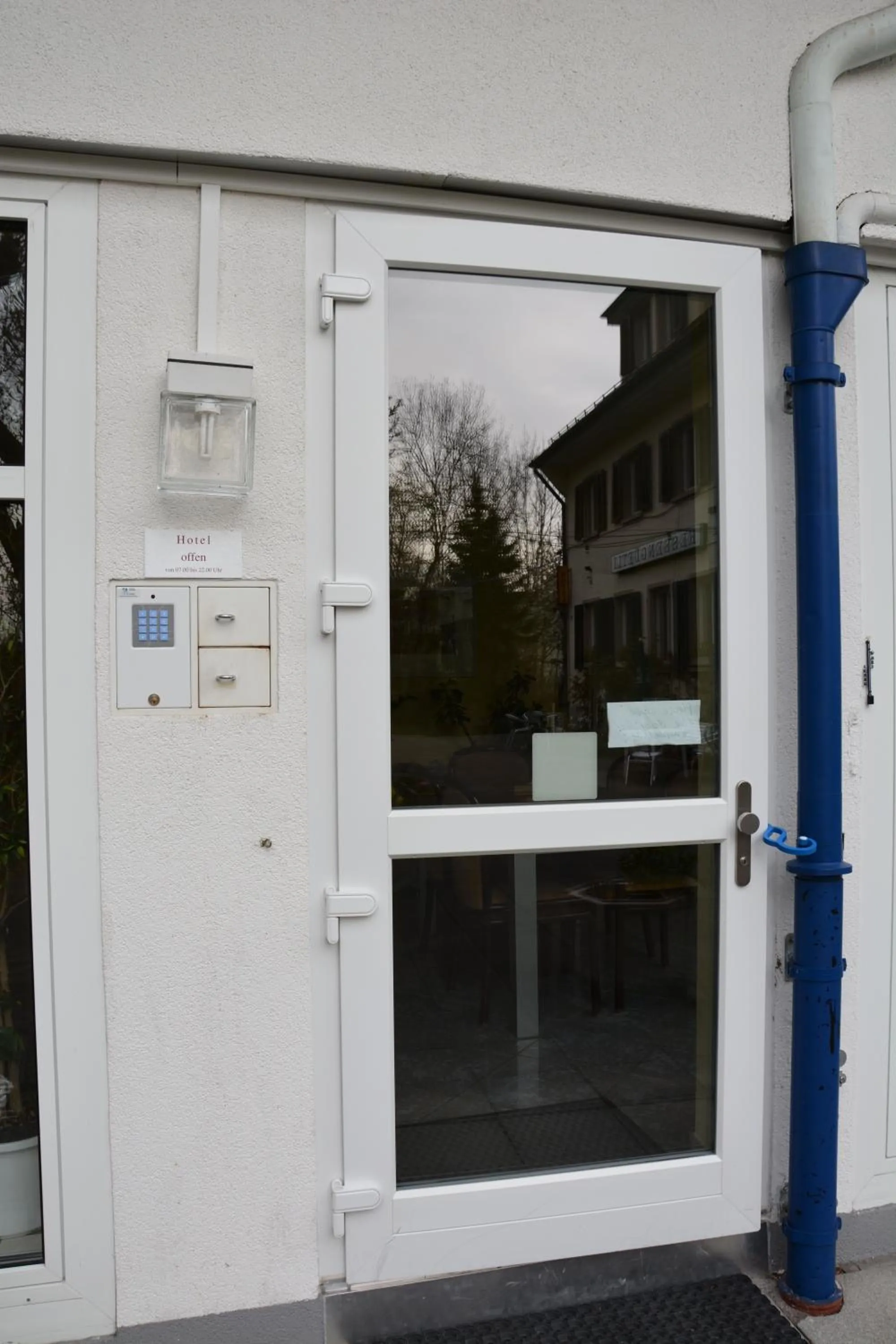 Facade/entrance in Hotel Hessengüetli