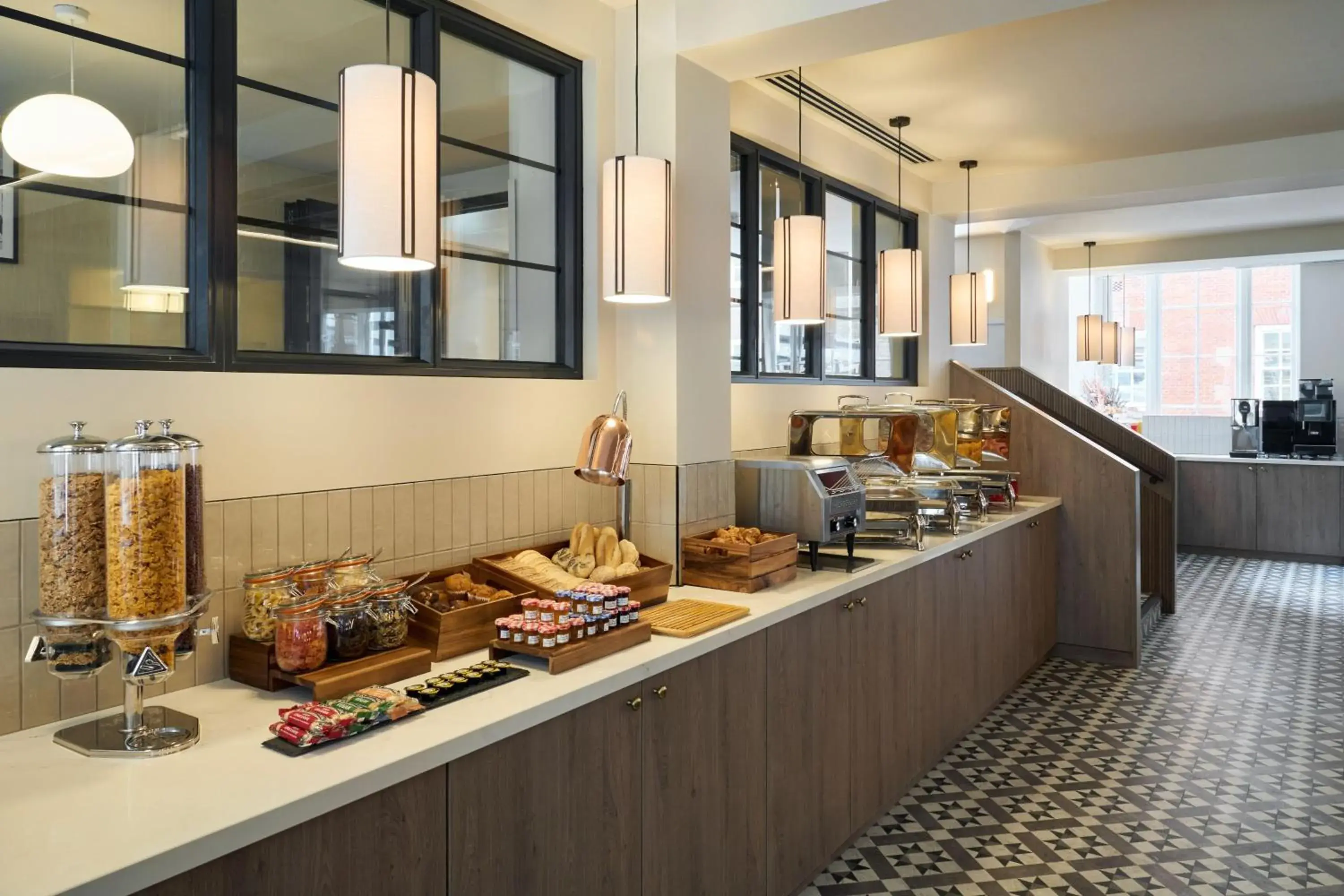 Breakfast in Four Points Flex by Sheraton London Euston Breakfast in Four Points Flex by Sheraton London Euston