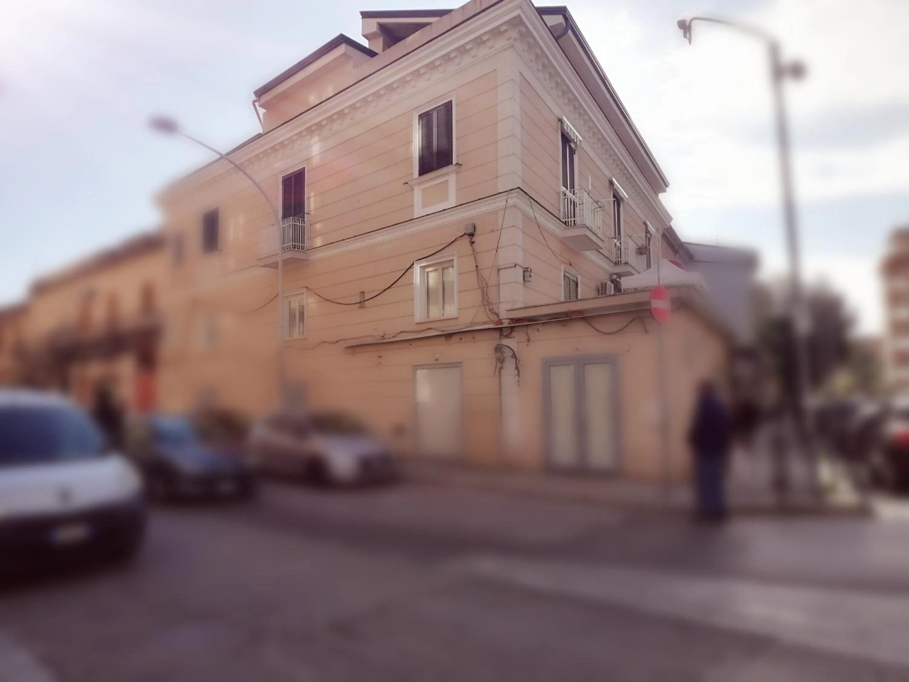 Property building in Royal Dreams