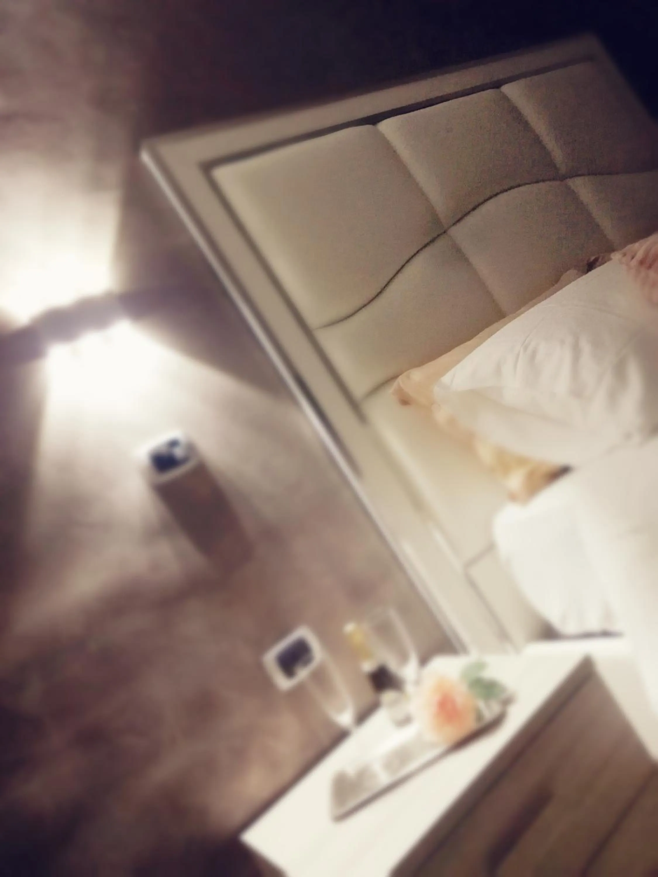 Bedroom, Bed in Royal Dreams