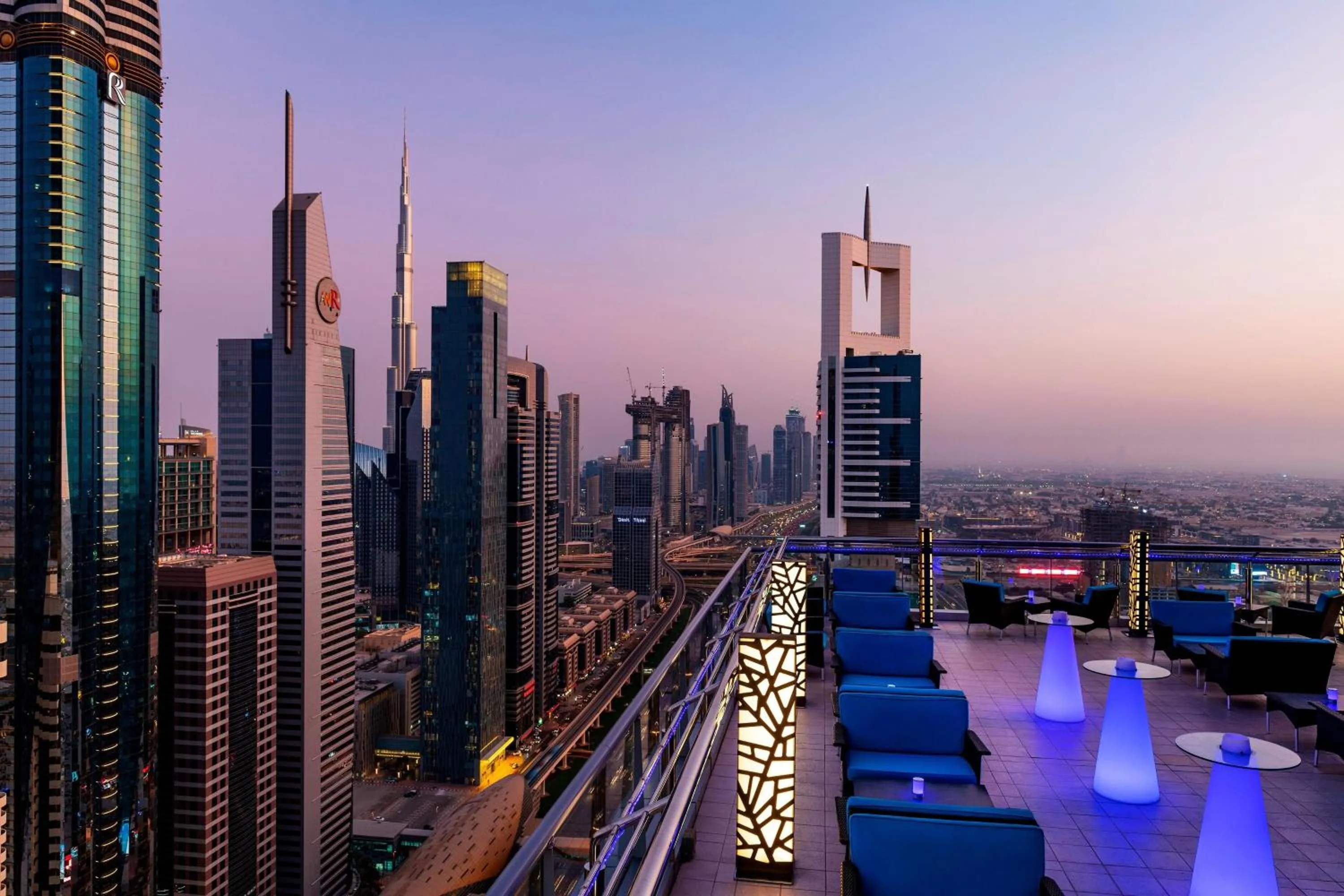 Lounge or bar in Four Points by Sheraton Sheikh Zayed Road