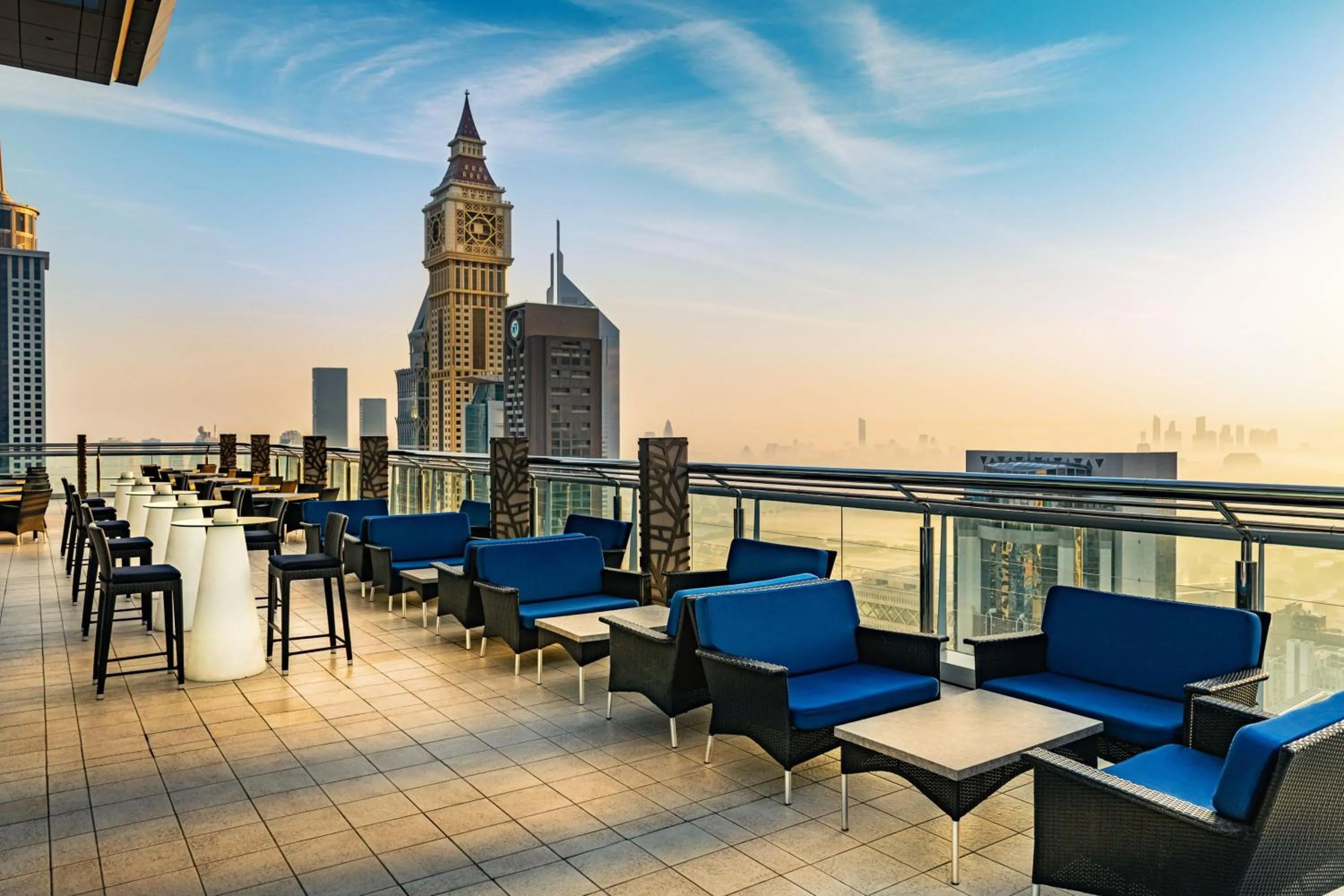 Lounge or bar in Four Points by Sheraton Sheikh Zayed Road