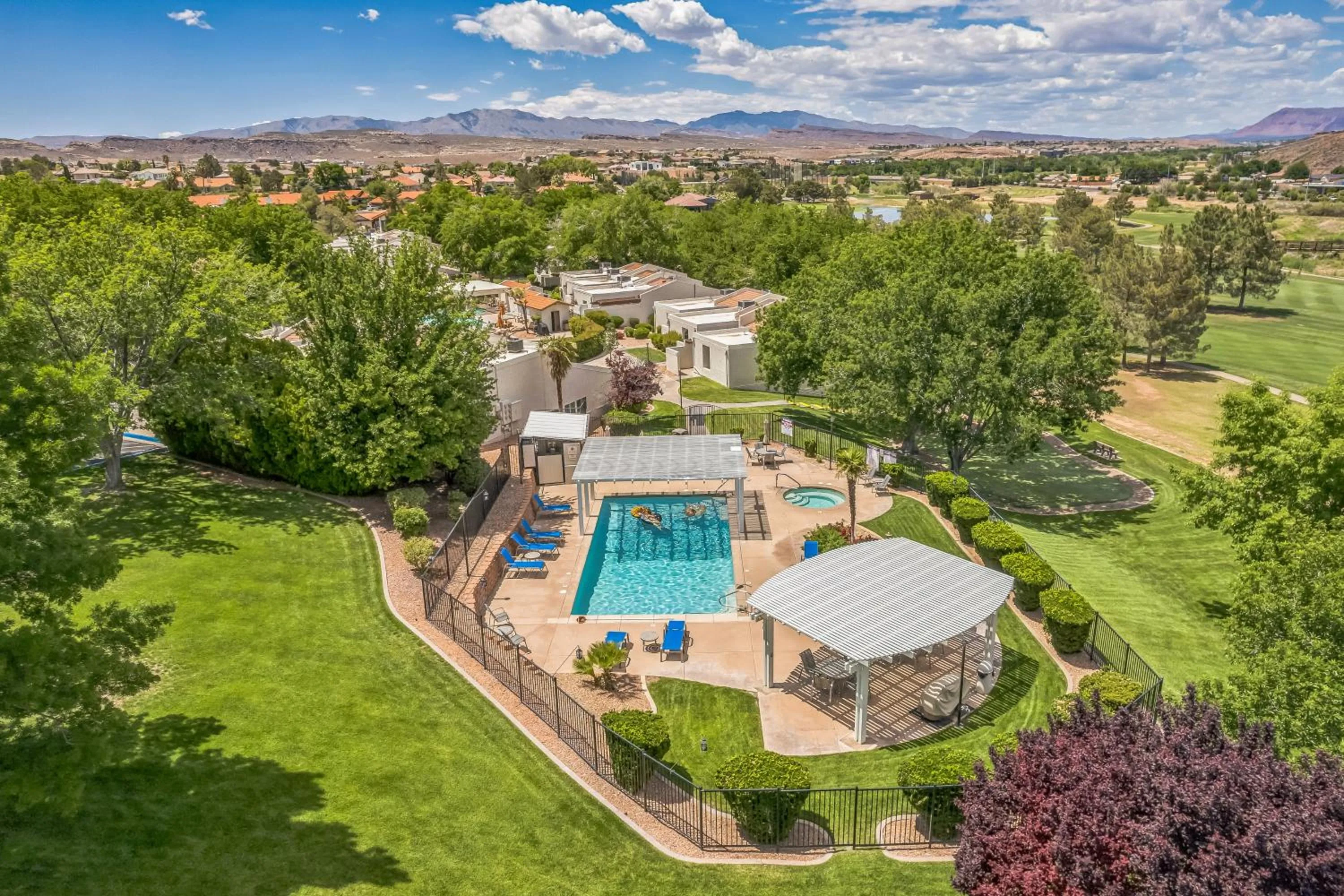 Property building in Villas at Southgate