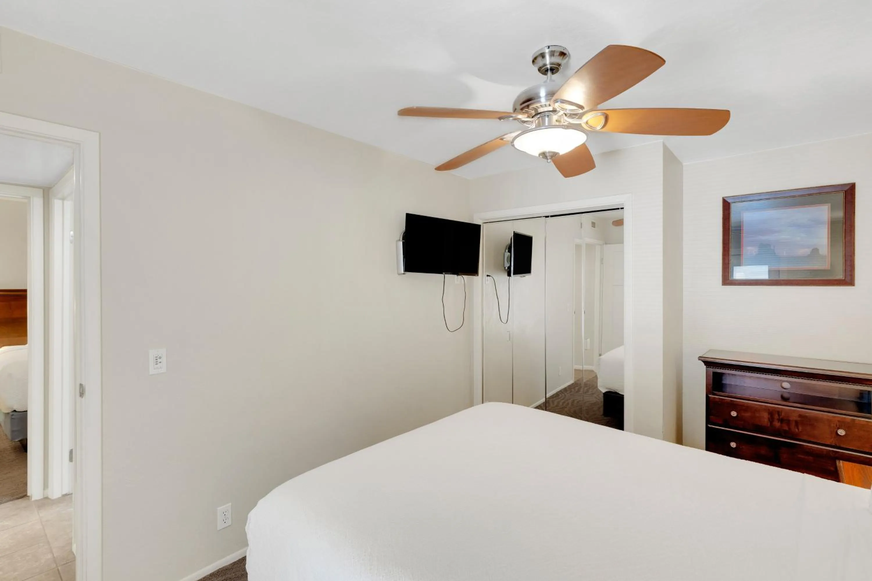 Bed in Villas at Southgate