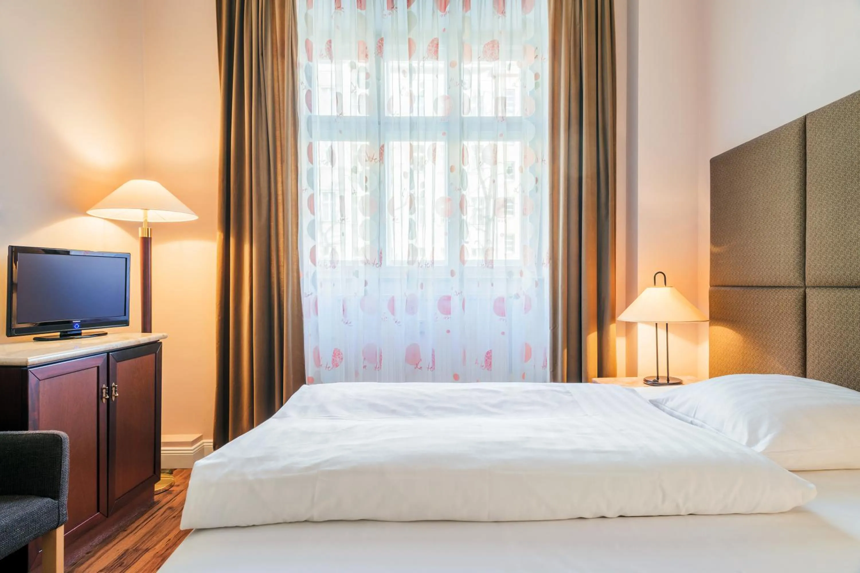 Bed in Hotel-Pension Michele
