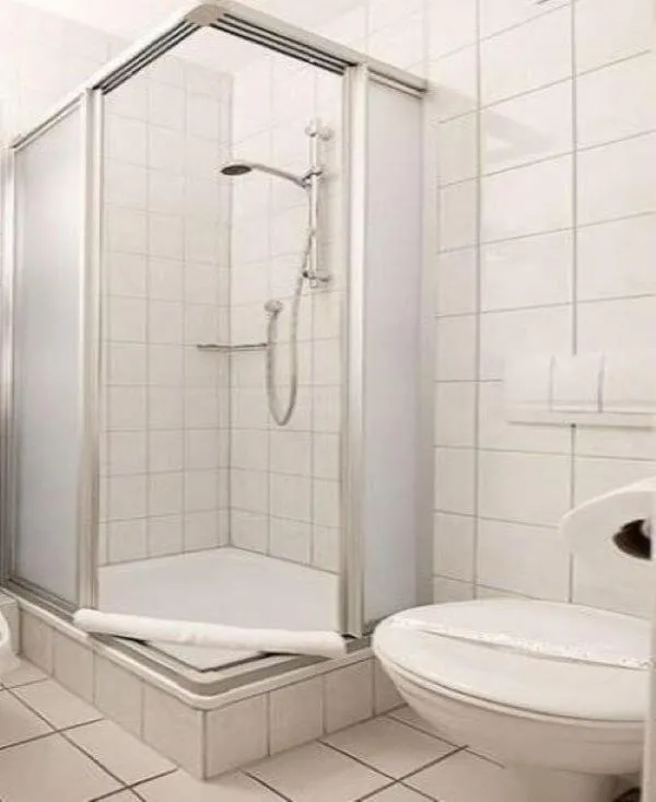 Bathroom in Hotel-Pension Michele