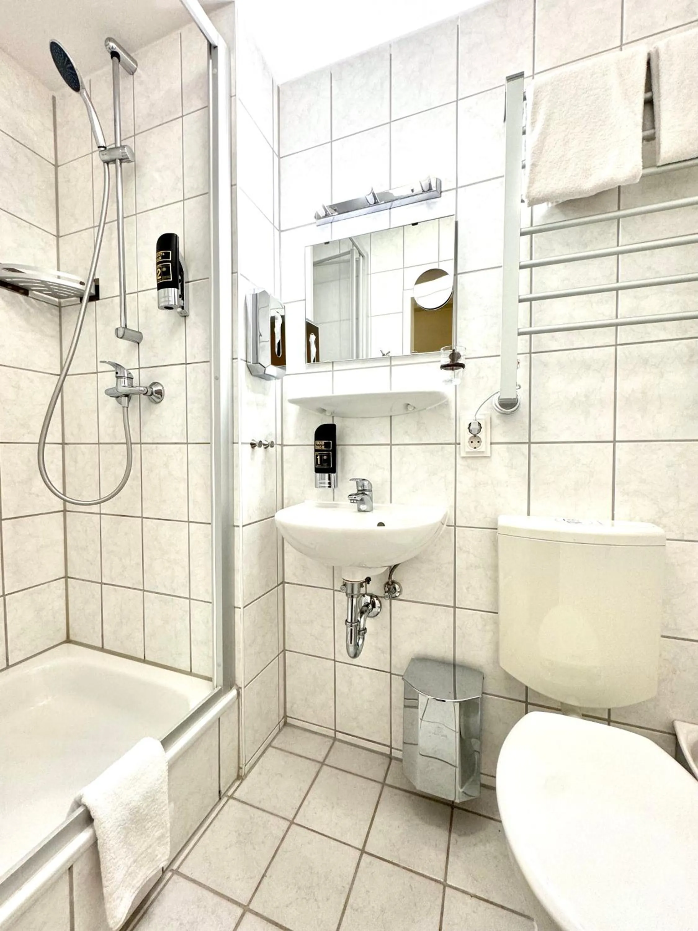 Shower in Hotel-Pension Michele