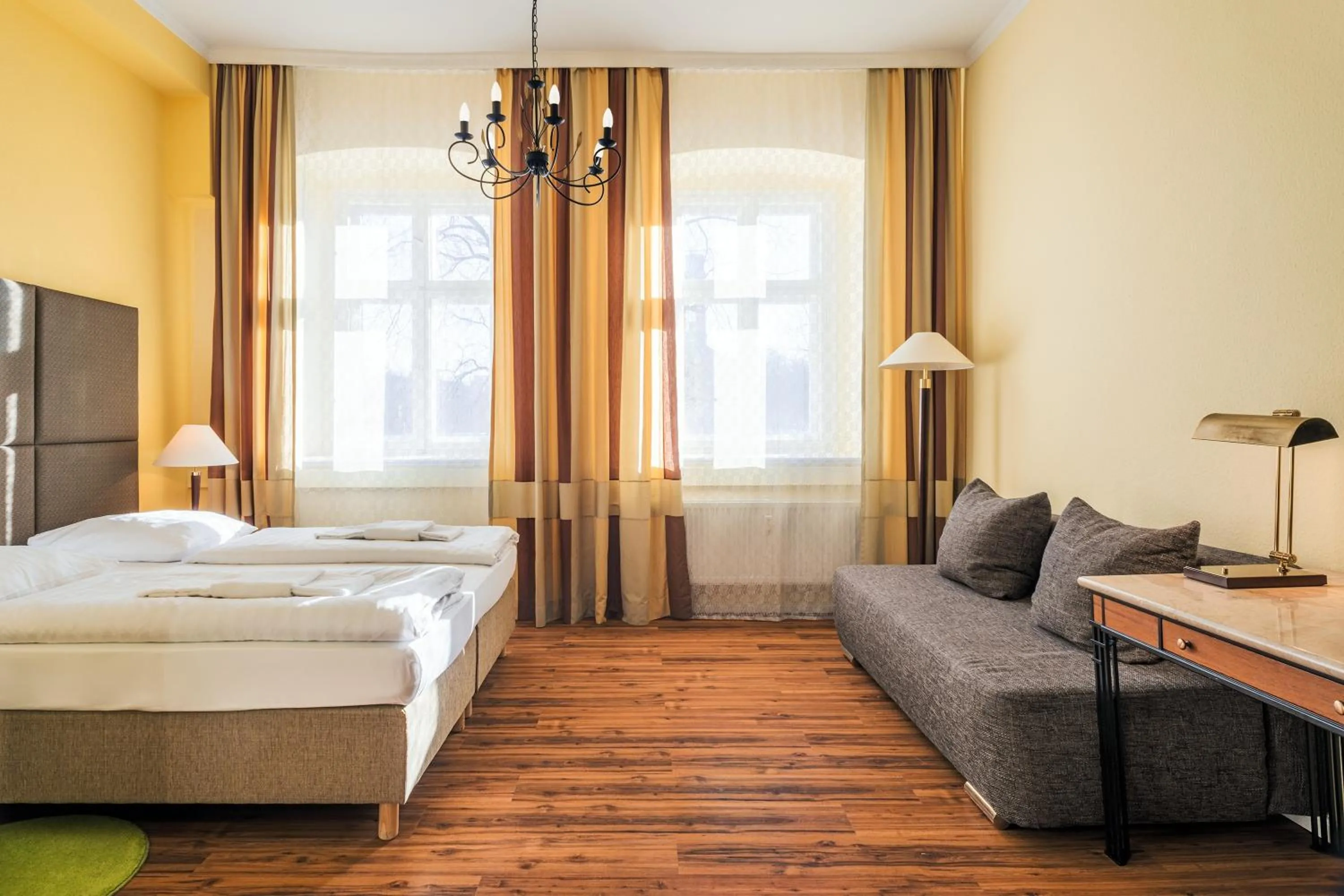 Photo of the whole room, Bed in Hotel-Pension Michele