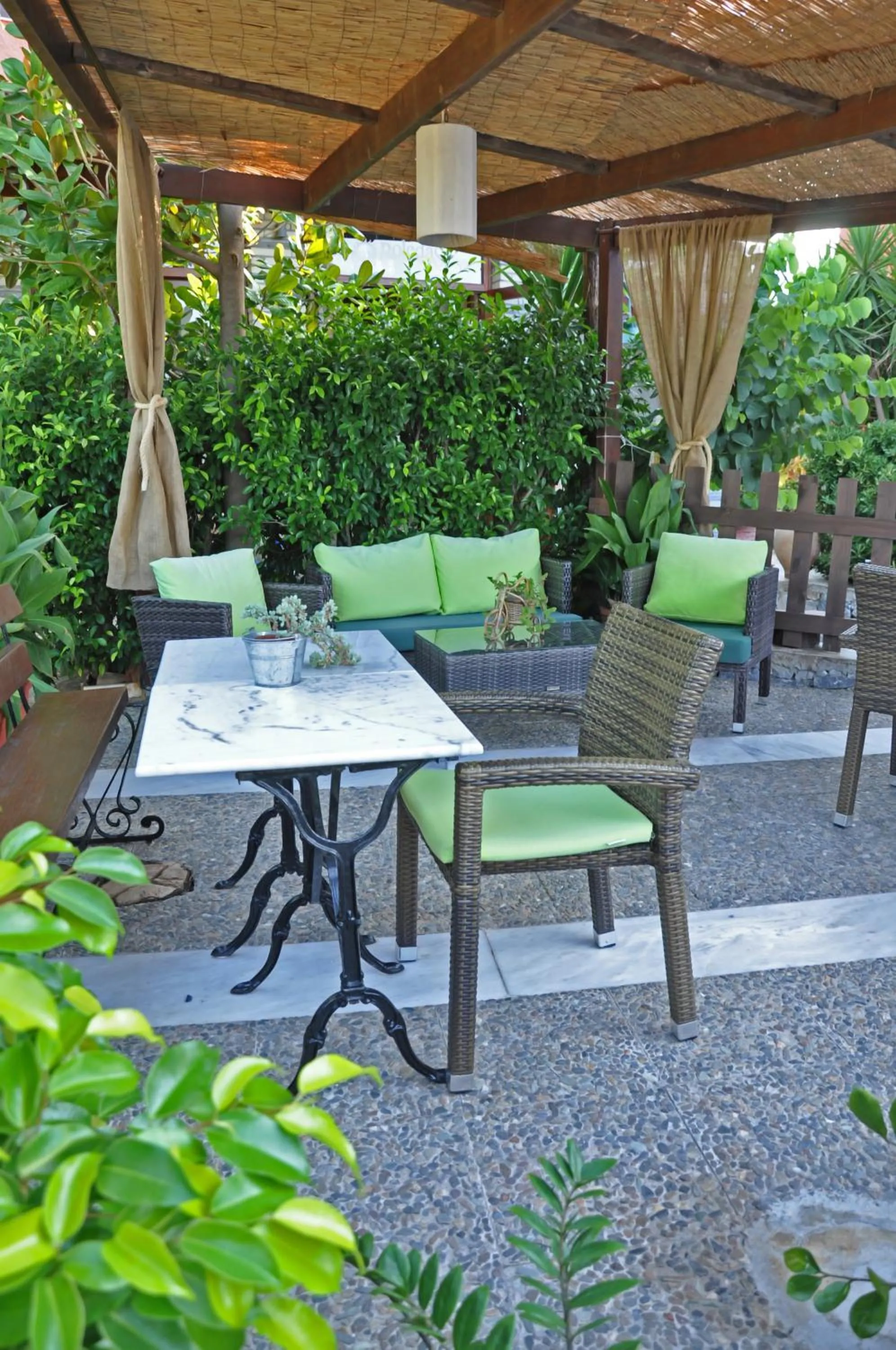 Garden in Poledas Apartments