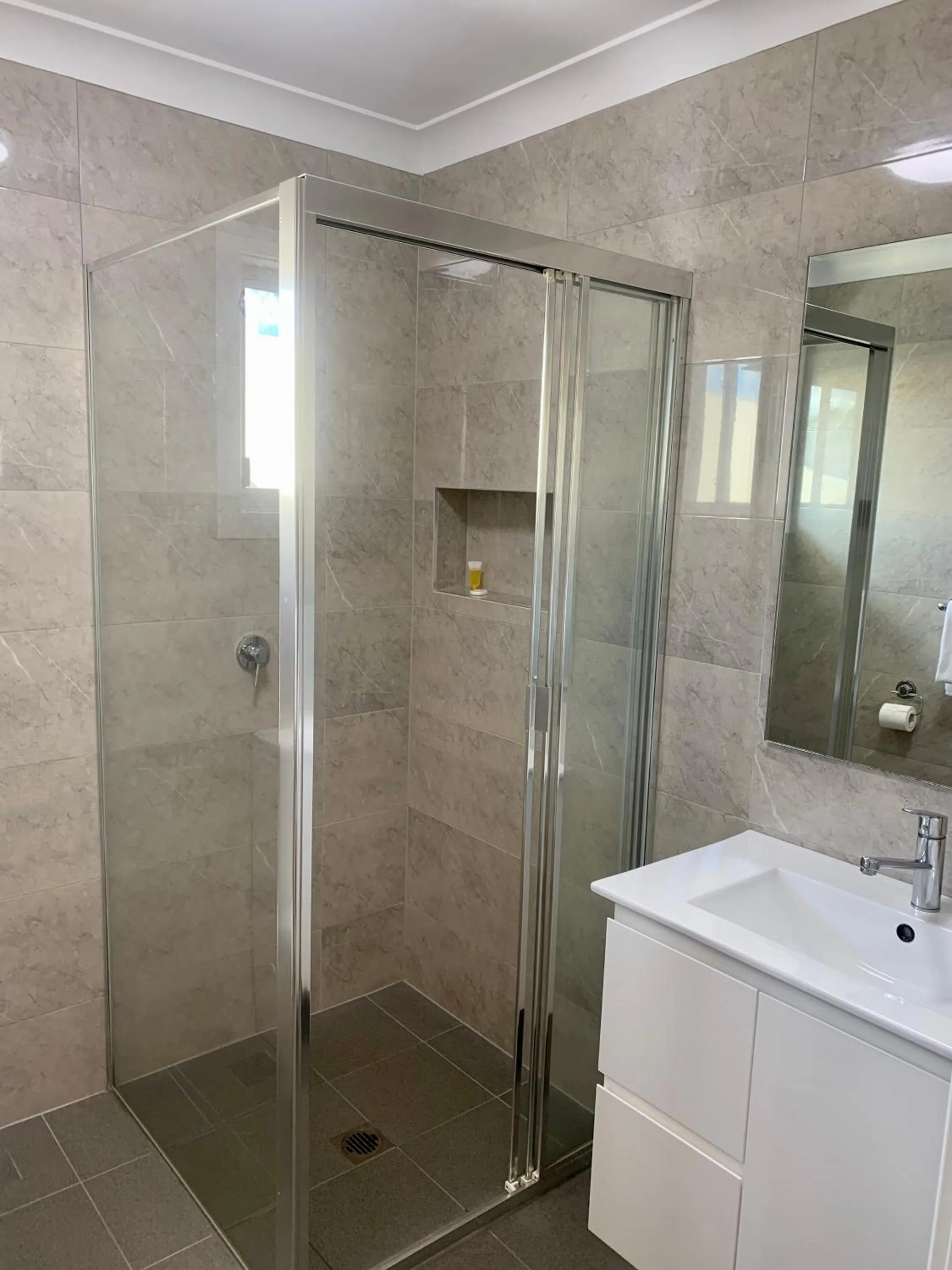 Shower in Singleton Valley Accommodation