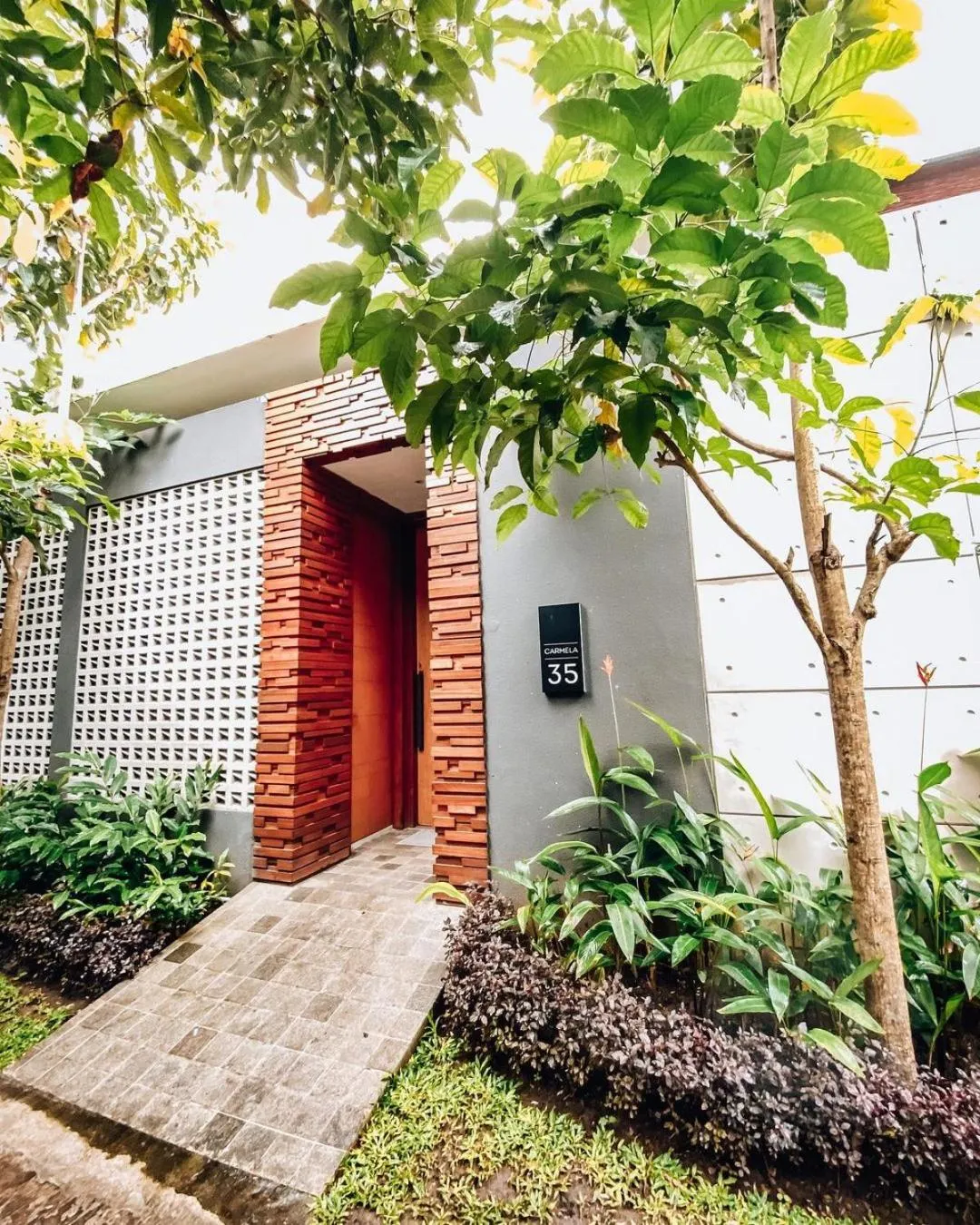 Villa Carmela Batu by Kingspark 8