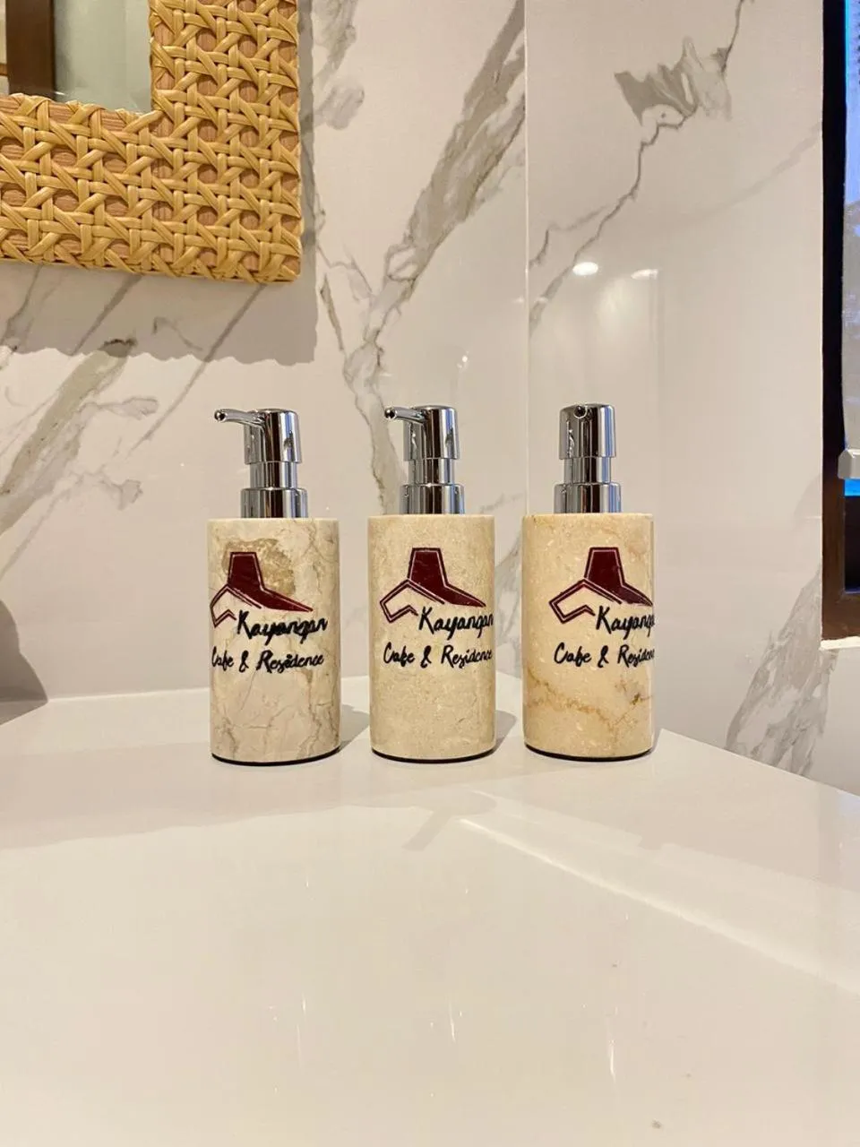 Property building in Kayangan Boutique Hotel