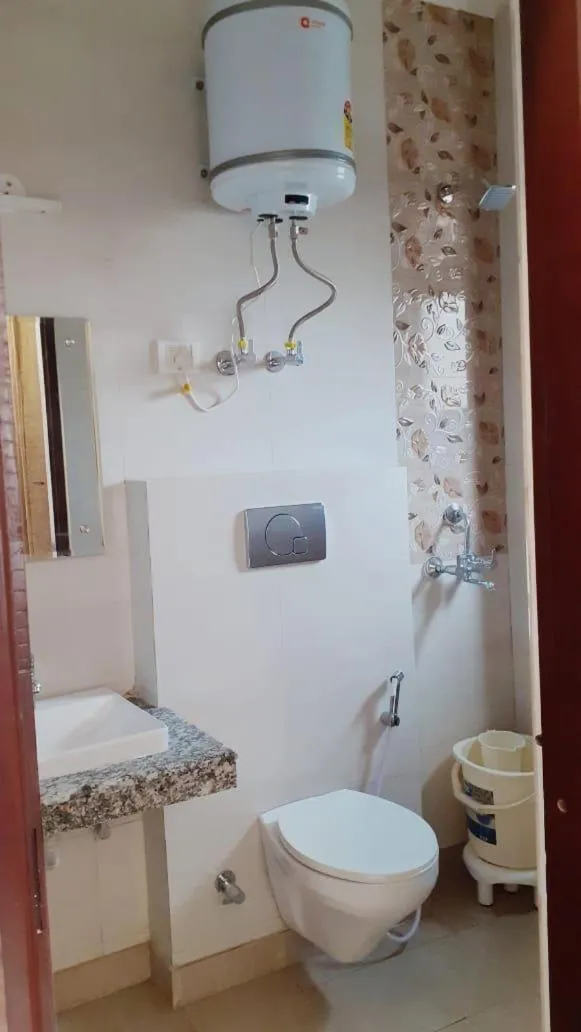 Bathroom in The Divine Oak