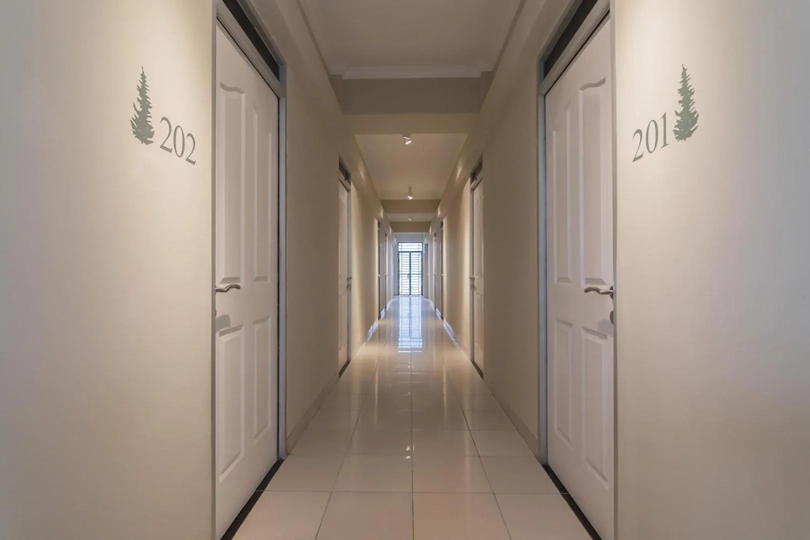 RedDoorz Plus @ Bagusrangin Street