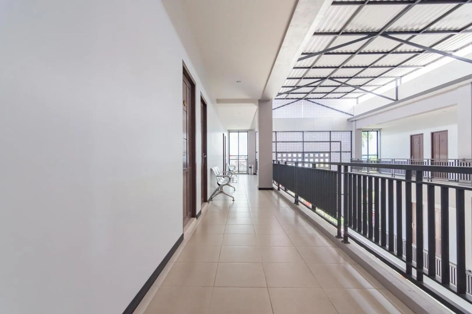 RedDoorz Syariah Plus near Tanjungpura University 2 Pontianak