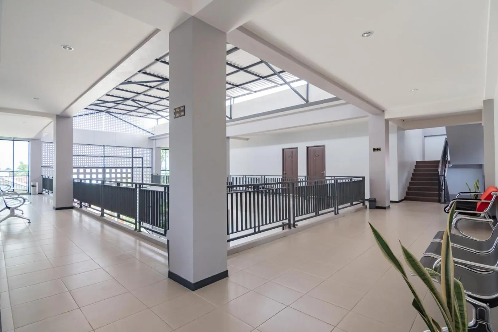 RedDoorz Syariah Plus near Tanjungpura University 2 Pontianak