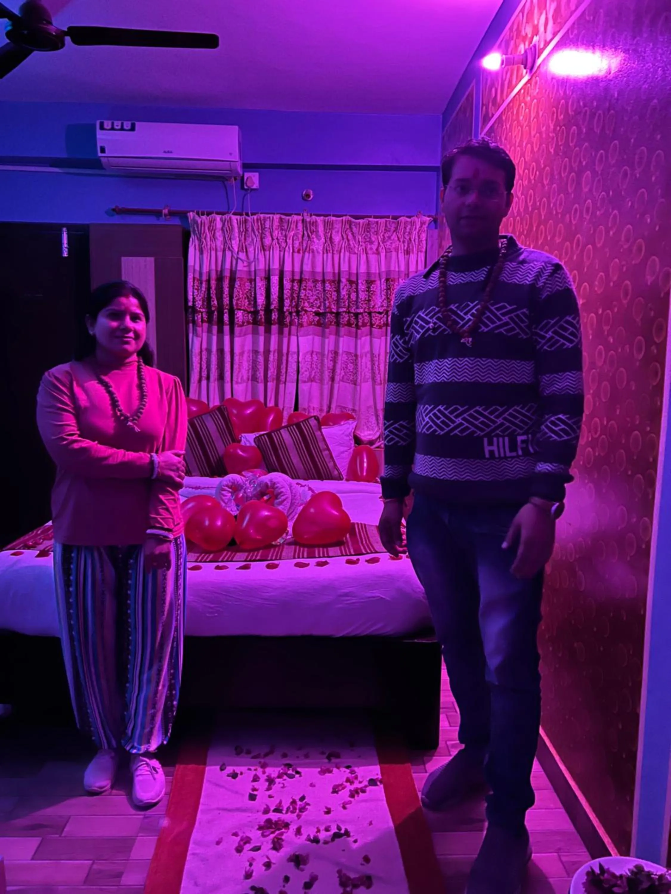 Bed in Hotel Middle Point Pvt Ltd