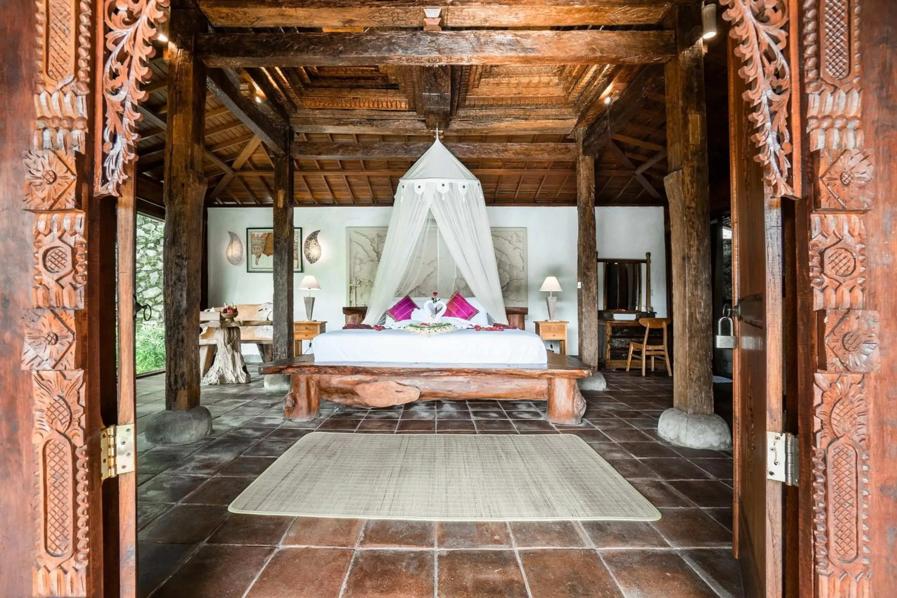 Bedroom in Magatama Villa by Mahaputra Bedroom in Magatama Villa by Mahaputra