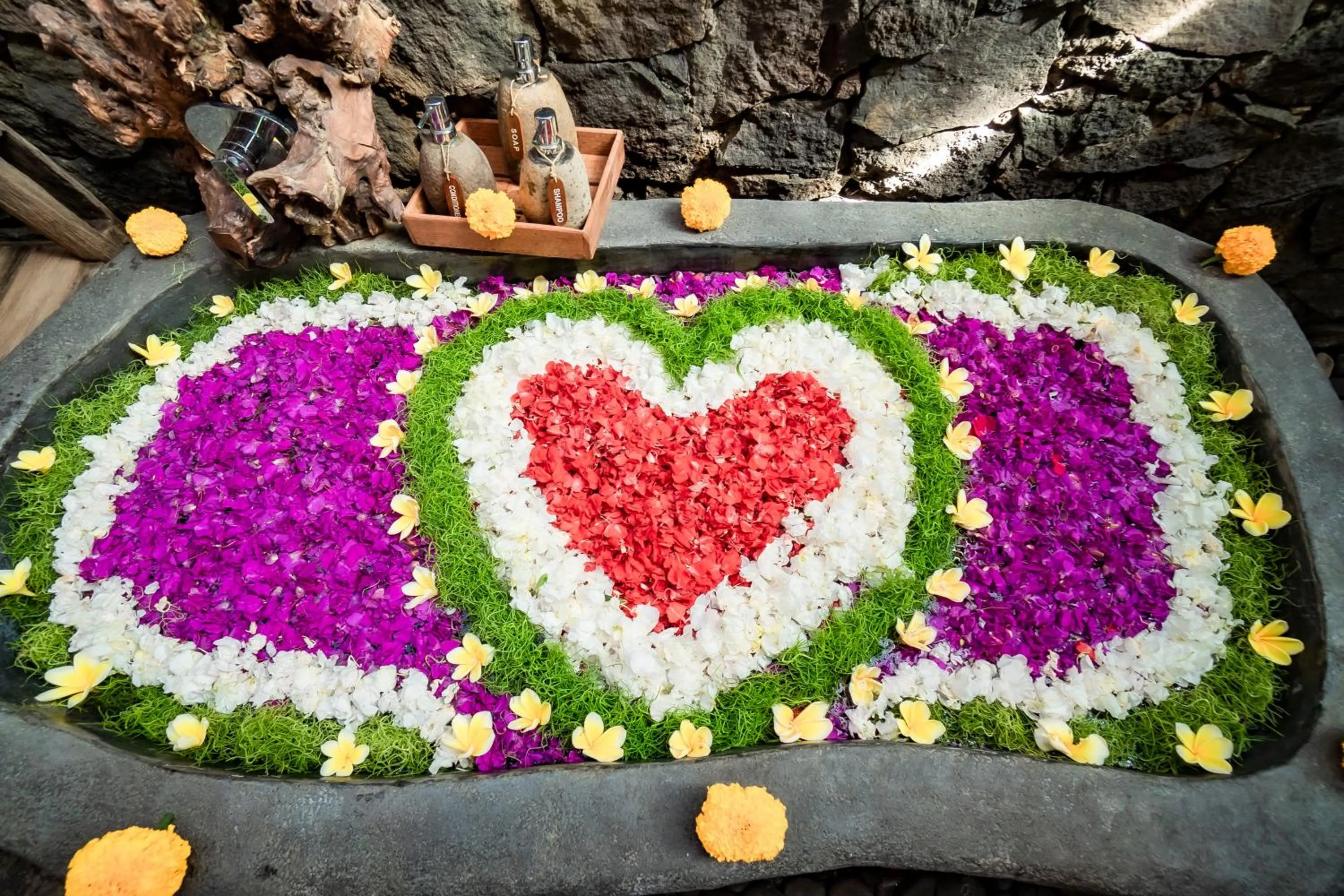 Bath in Magatama Villa by Mahaputra