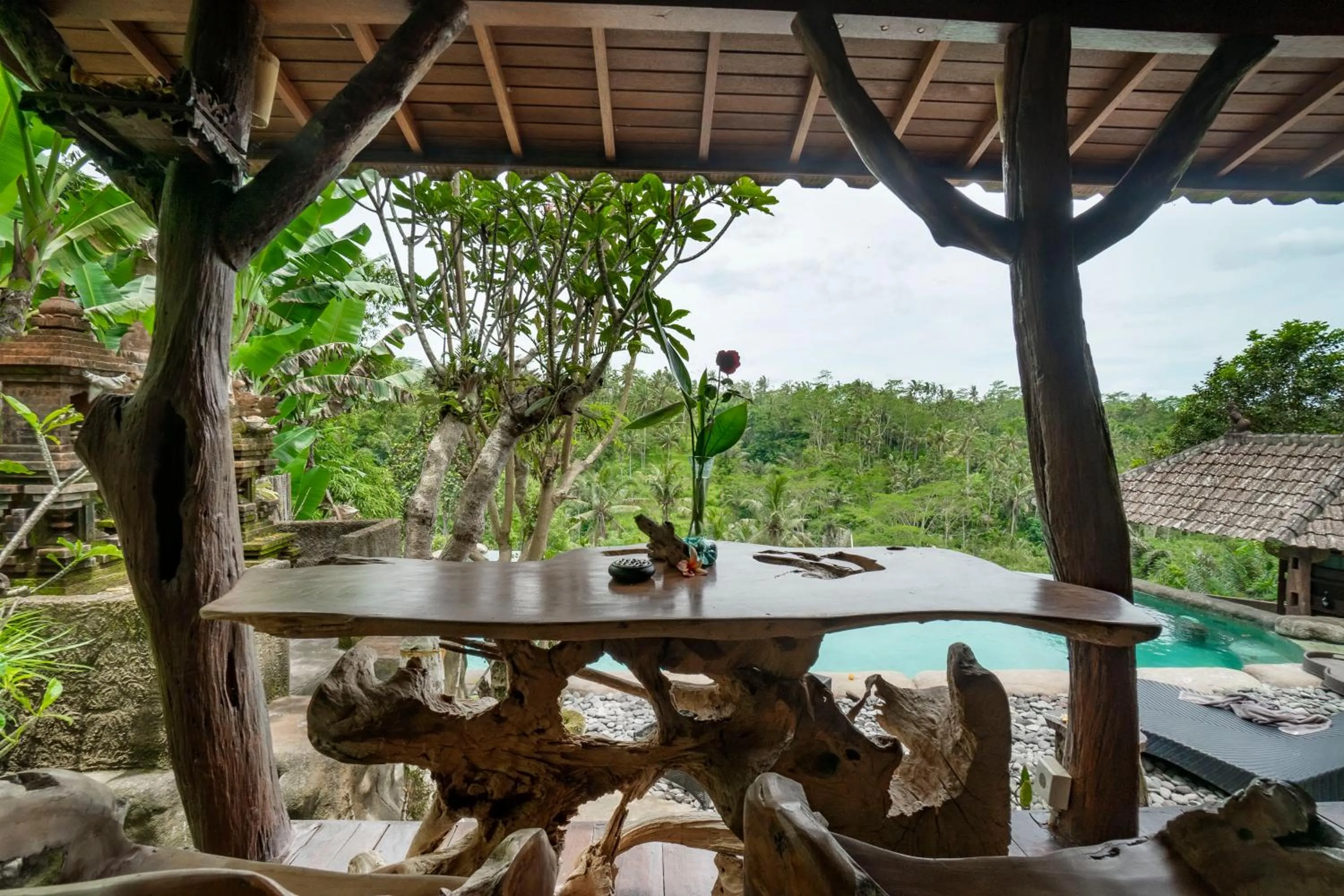 Balcony/Terrace in Magatama Villa by Mahaputra
