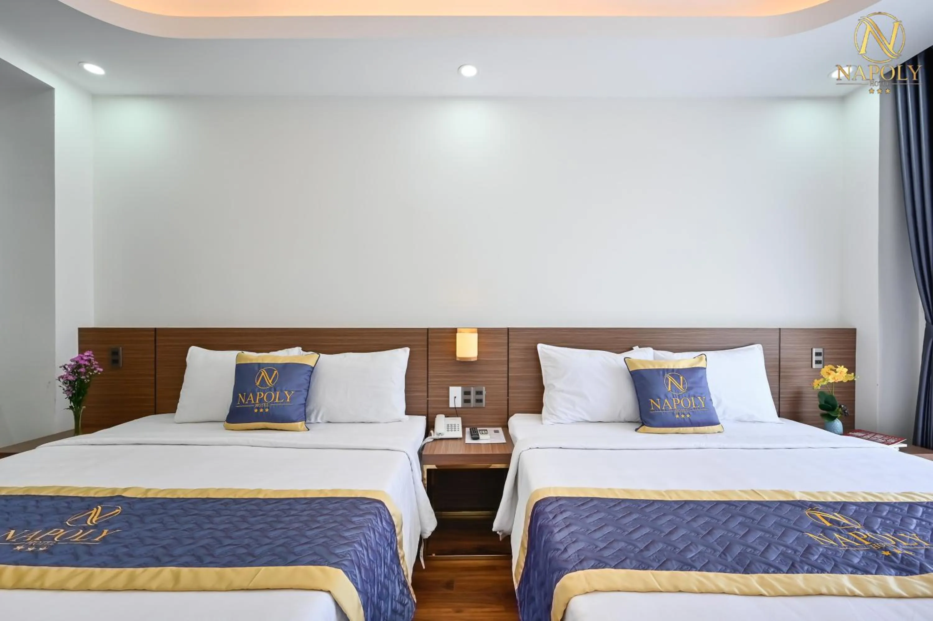 Photo of the whole room, Bed in Napoly Hotel