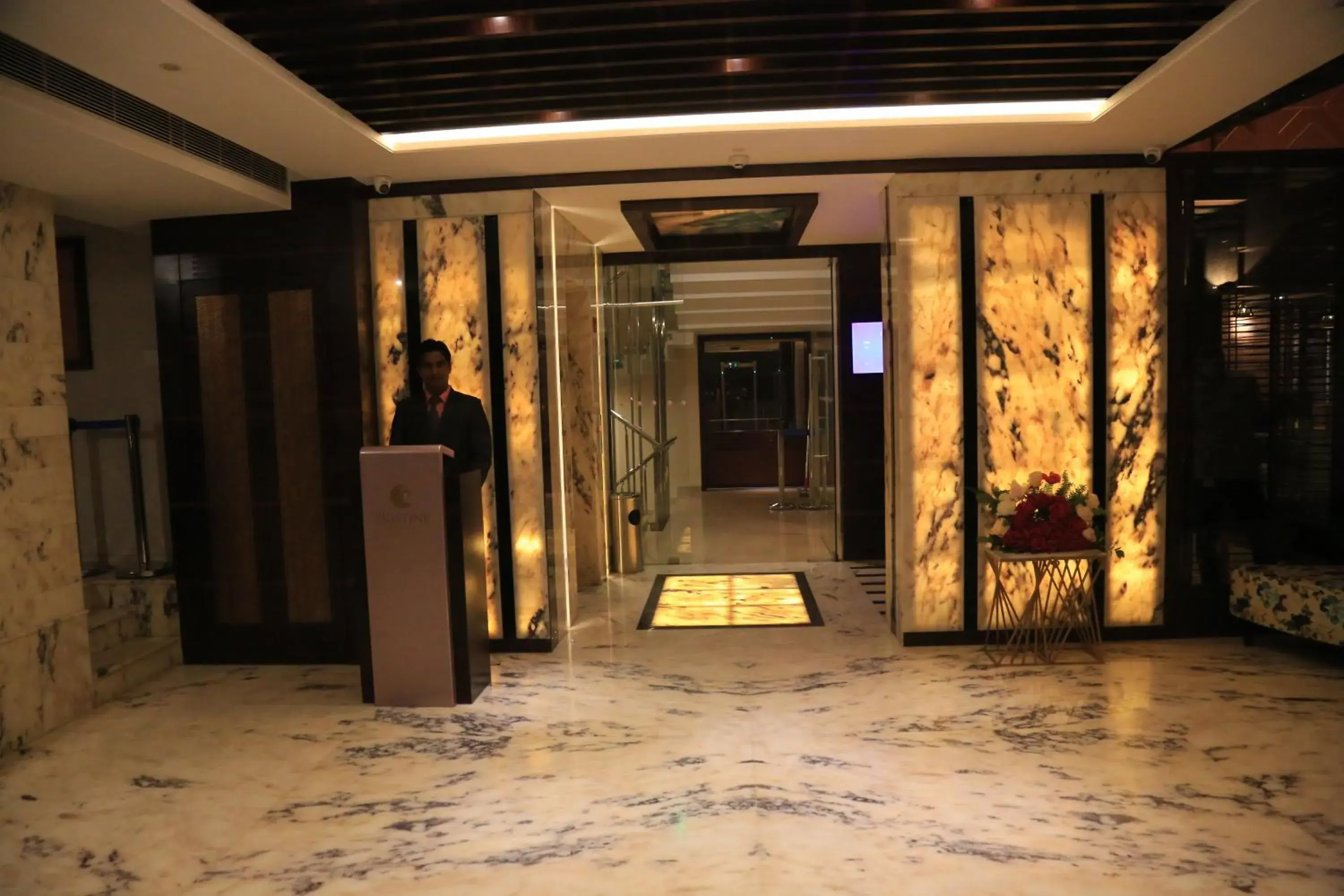 Facade/entrance in Pristine Hotel, Varanasi Facade/entrance in Pristine Hotel, Varanasi