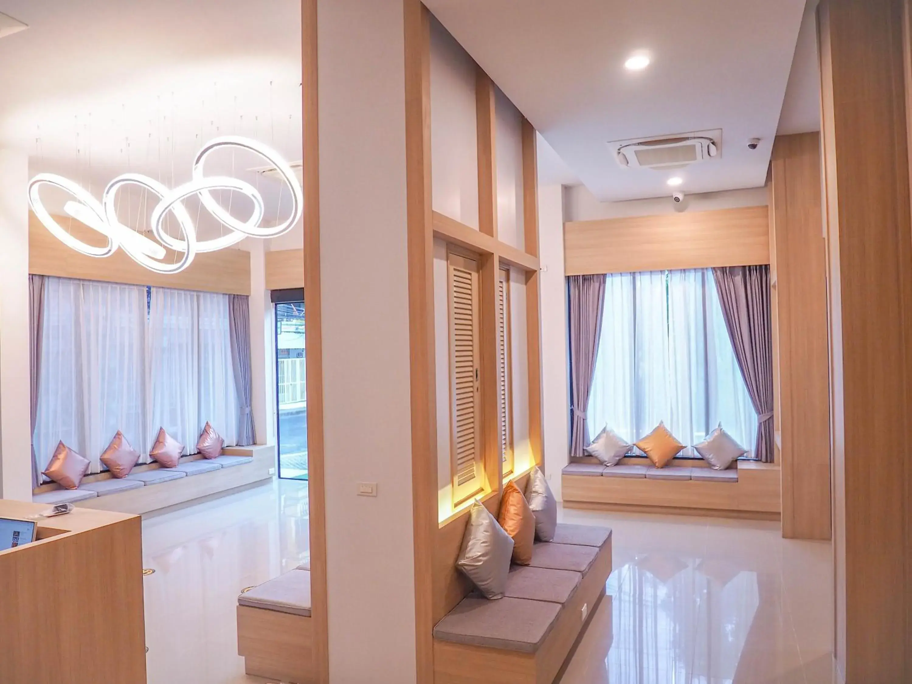 Property building in Malee Hotel Property building in Malee Hotel