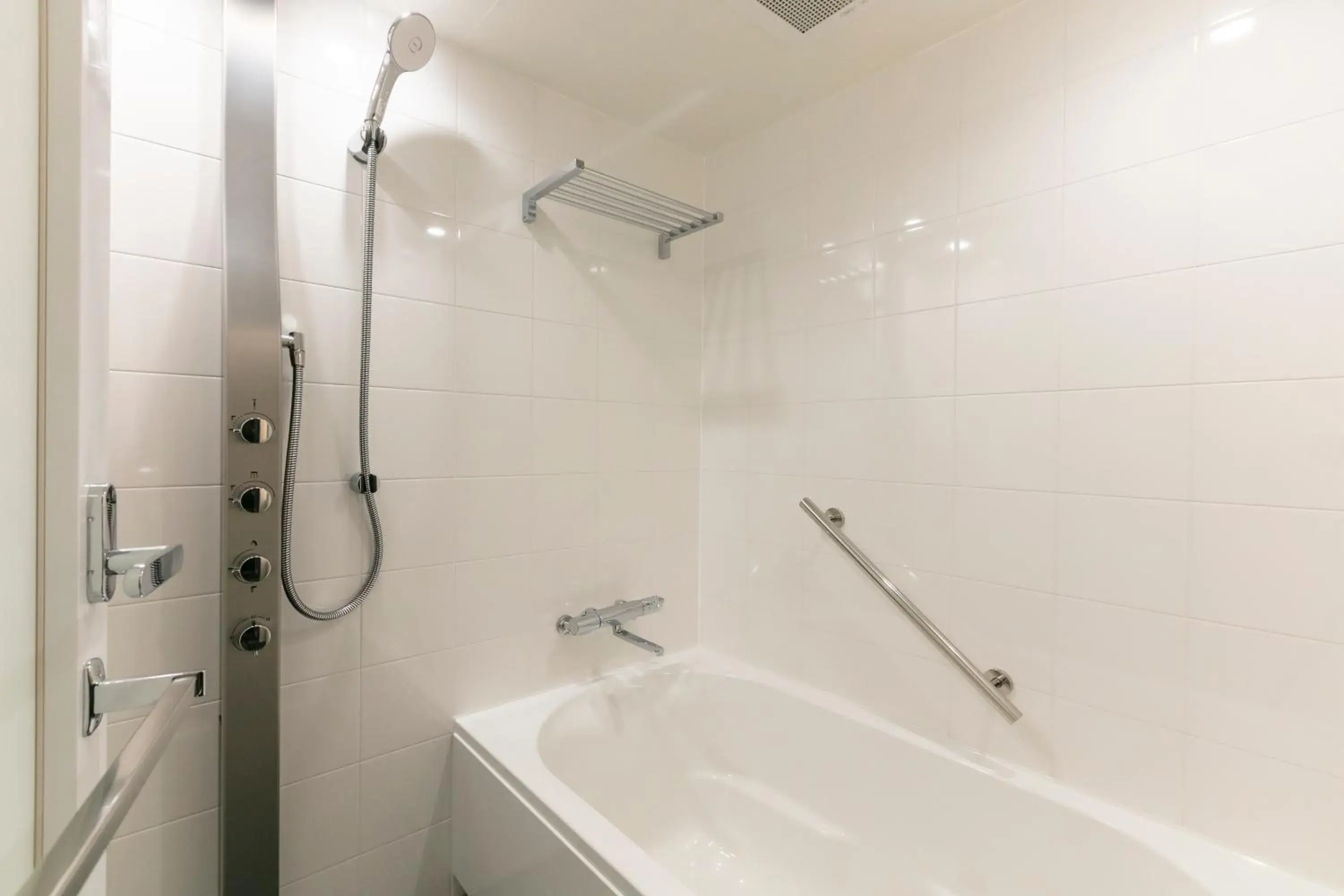 Bathroom in Hotel Forza Osaka Namba Bathroom in Hotel Forza Osaka Namba