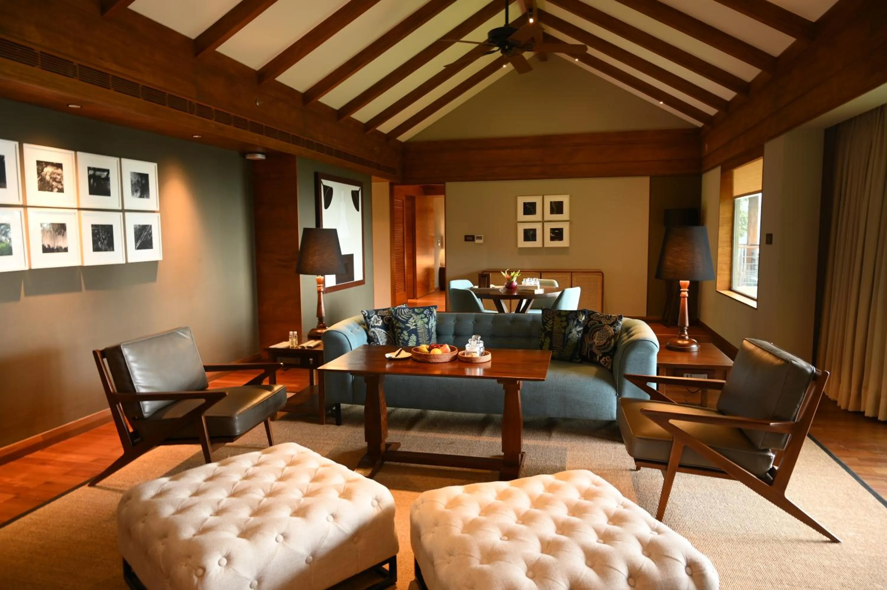 Living room in Taj Chia Kutir Resort & Spa Darjeeling