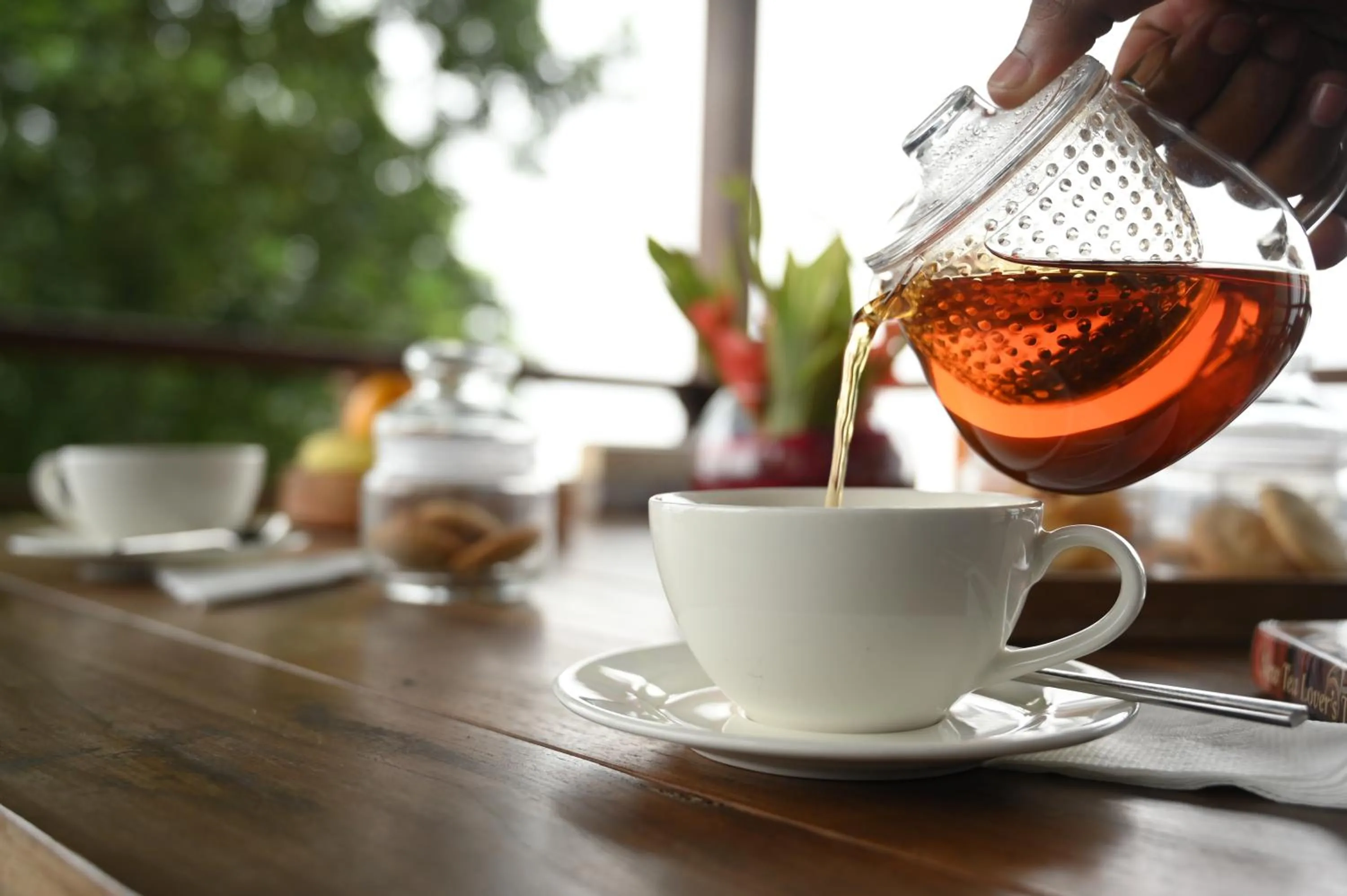 Coffee/tea facilities in Taj Chia Kutir Resort & Spa Darjeeling