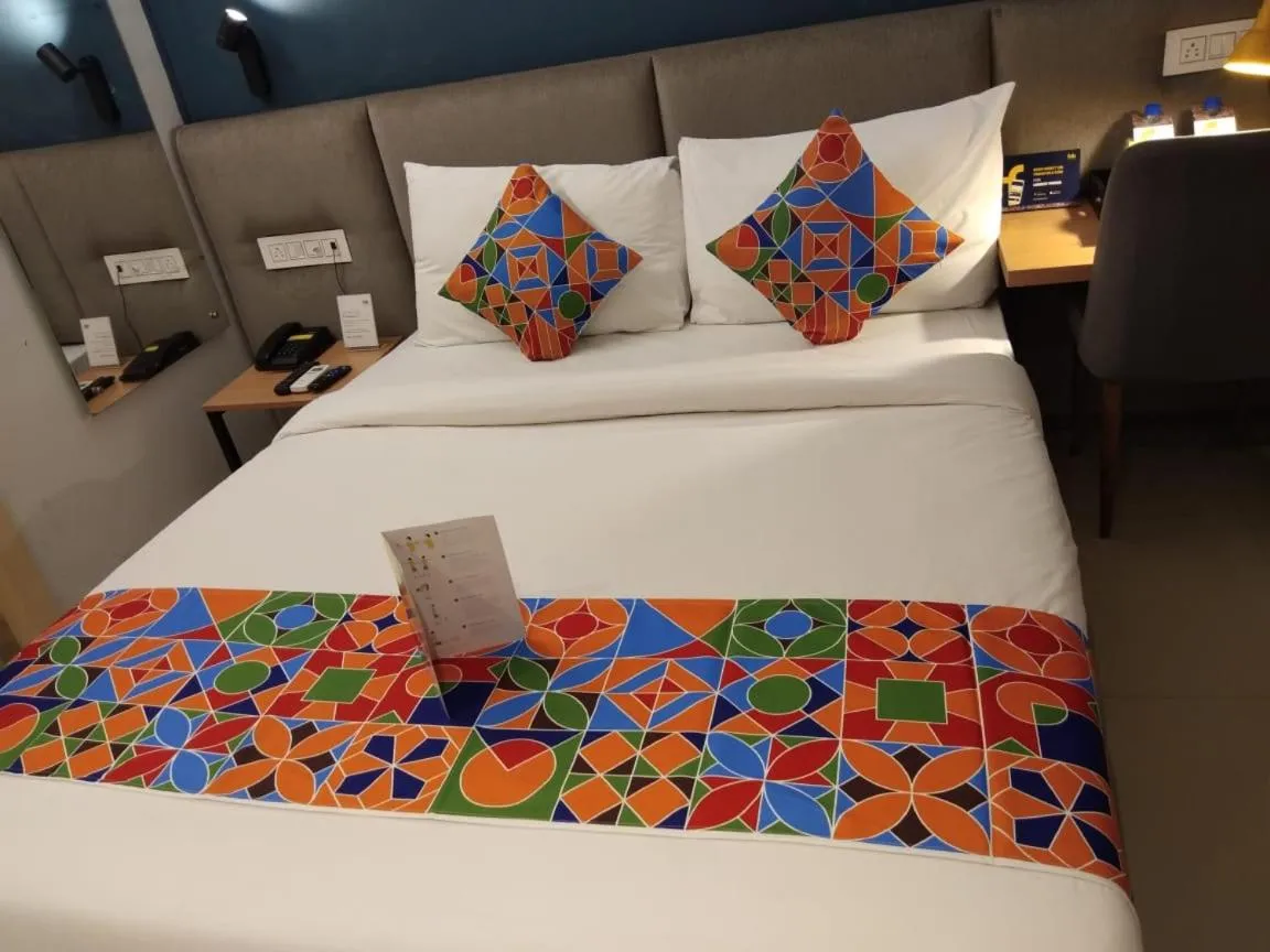 Bed in Hotel Mayfair Tower