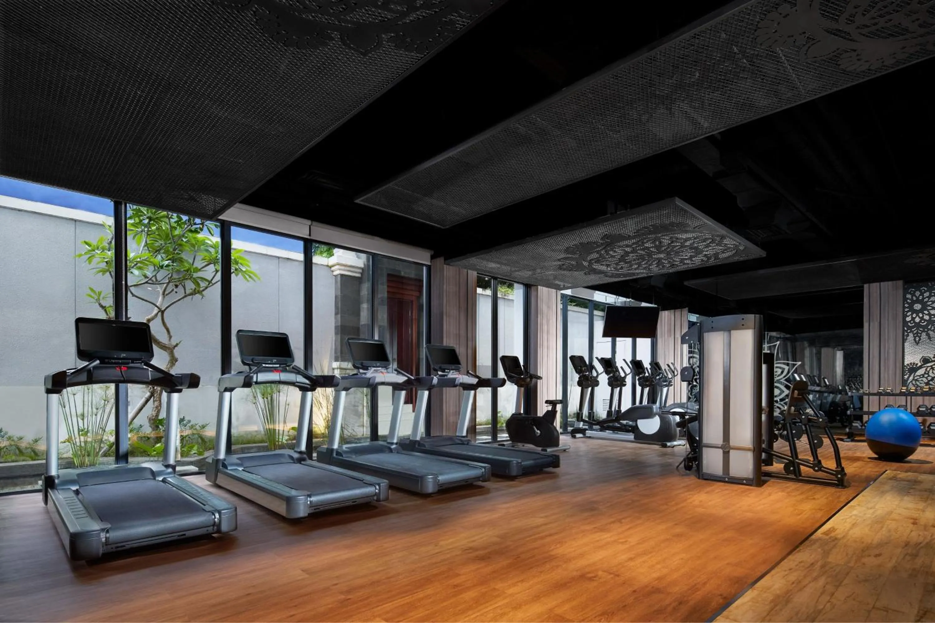 Fitness centre/facilities in Renaissance Bali Nusa Dua Resort