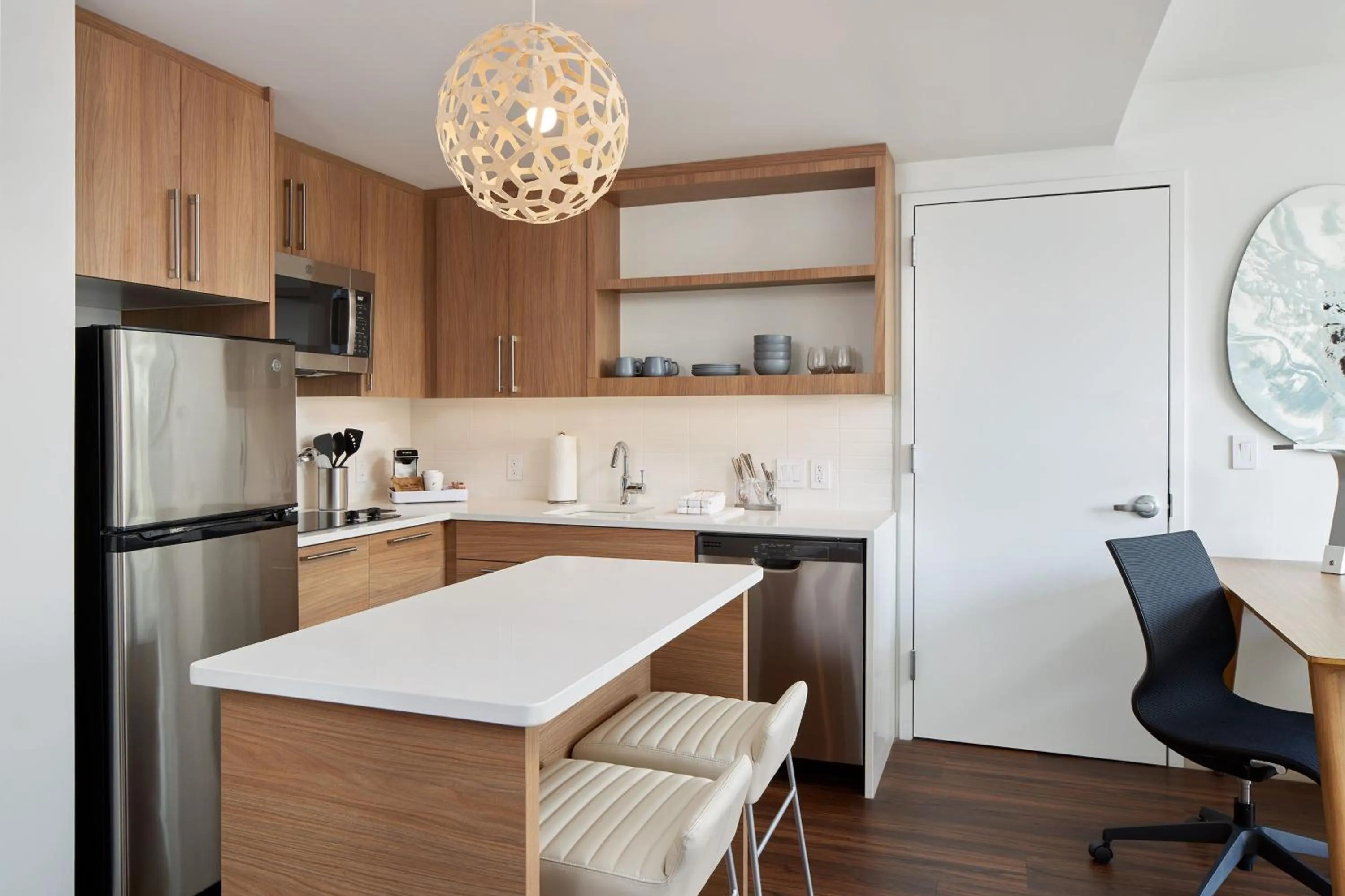 Bedroom in Element Valley Forge King of Prussia