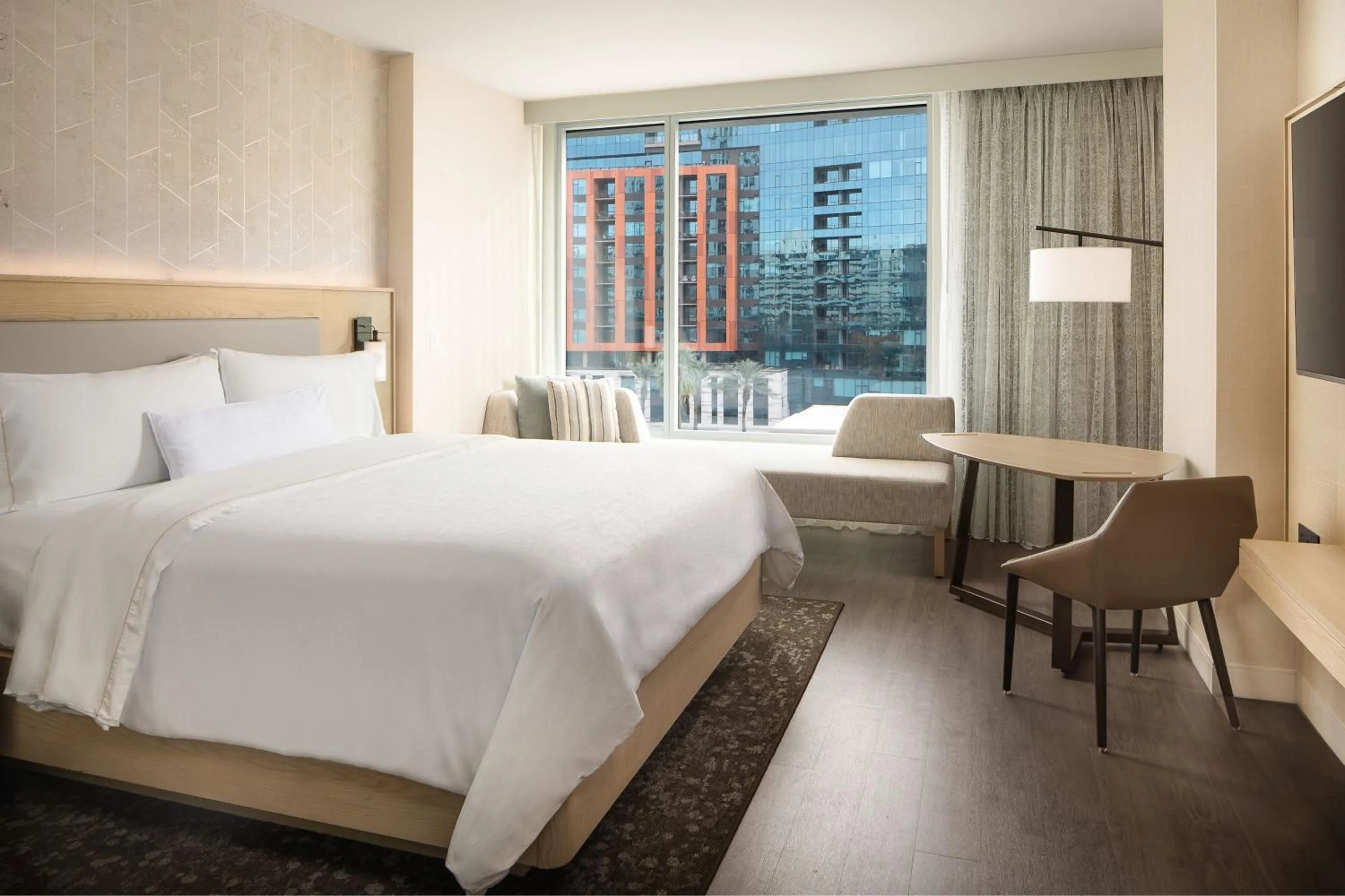 Photo of the whole room, Bed in The Westin Tempe
