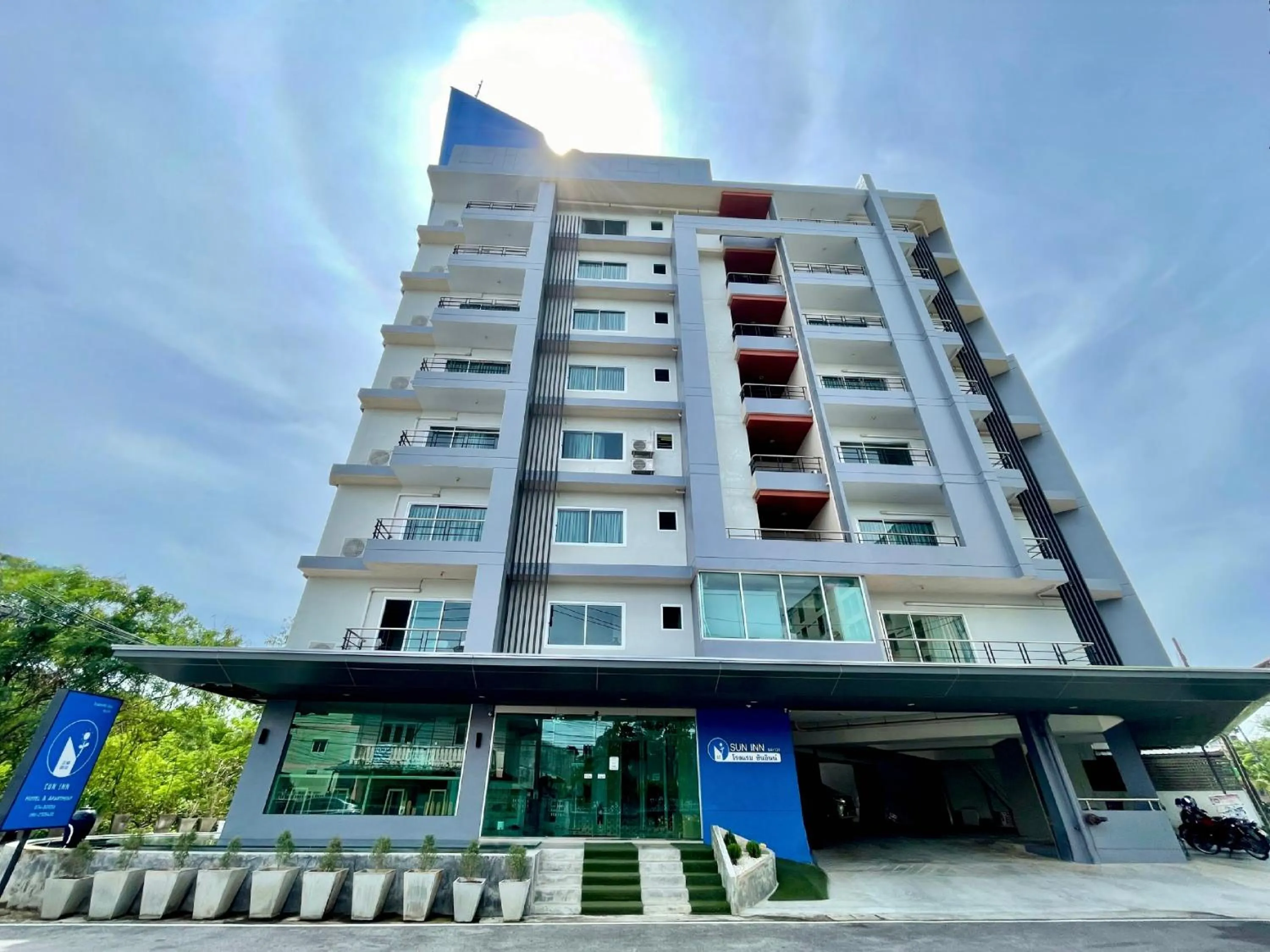 Property building in Sun Inn