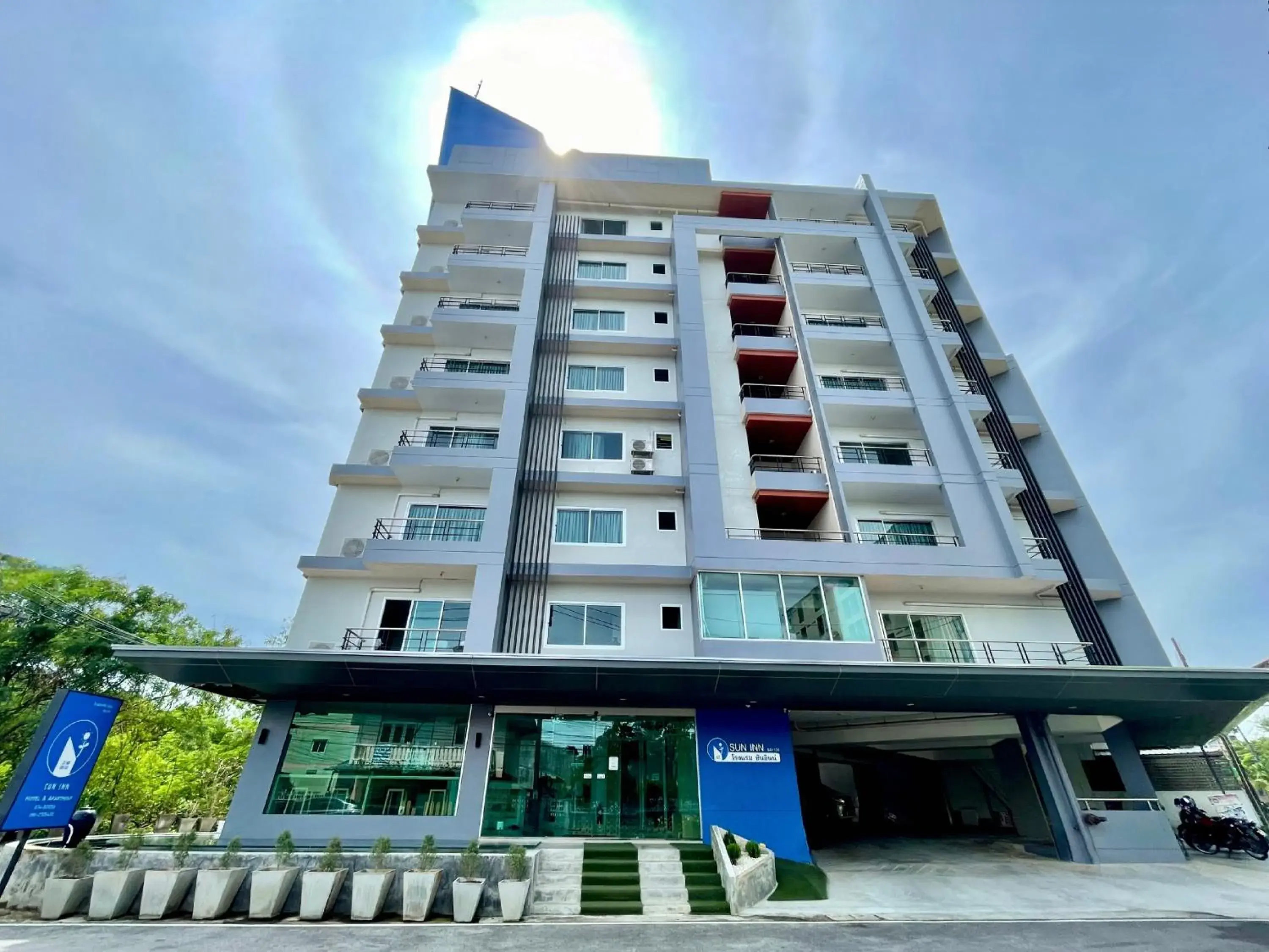 Property building in Sun Inn Property building in Sun Inn