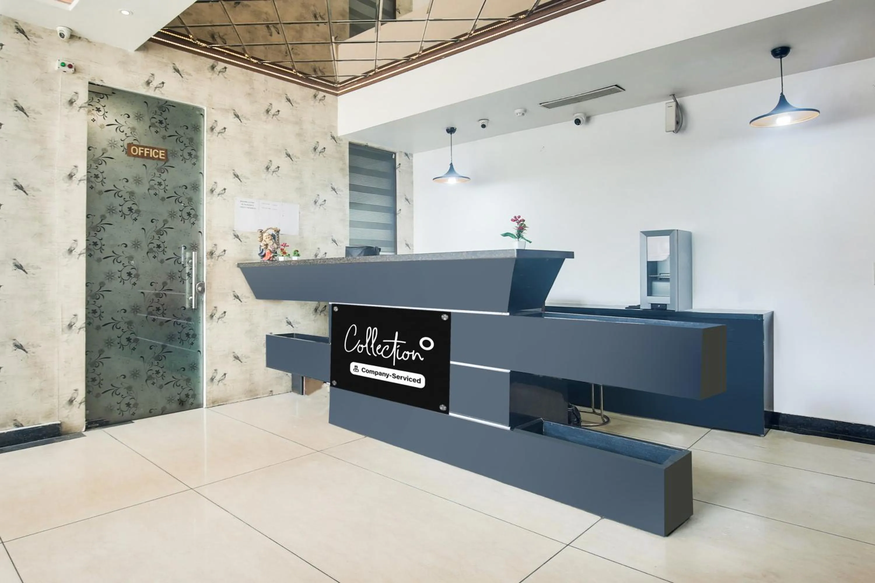 Lobby or reception in FabHotel Golden Home